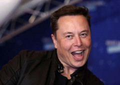 说到做到的男人！ELON MUSK 真把 TWITTER 买下了，以 440 亿美元收购！