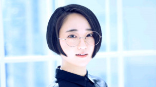 声优悠木碧确诊 COVID-19 新冠肺炎，目前正在按照保健所的指导在家里休养 ...