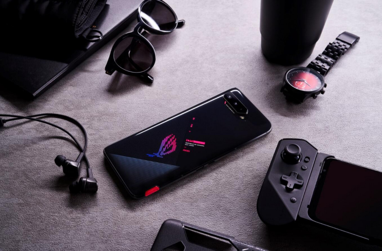 ROG Phone 5 即将在 3 月 19 日至 4 月 2 日期间于 SHOPEE 开放限量预购！