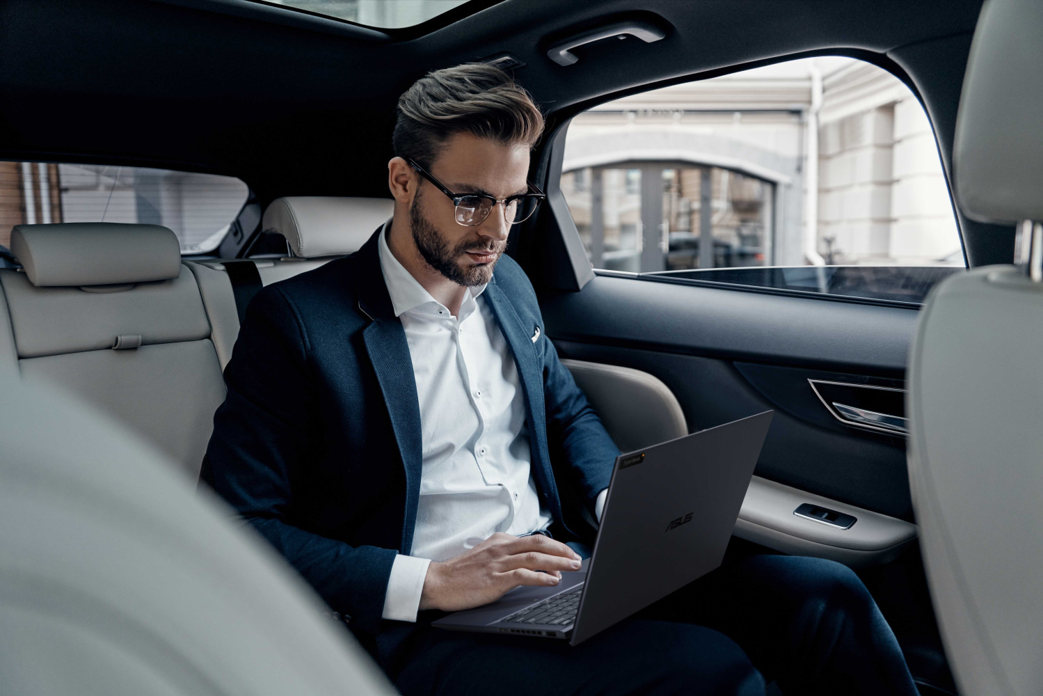 ASUS Malaysia announces ExpertBook B9 OLED and ExpertBook B6 Flip Series!