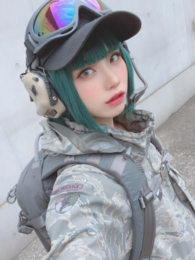 纳尼(ÒωÓױ)！日本著名 COSER ENAKO 承认与《Rainbow Six Siege》电竞职业选手交往中，而且两人恋情已经长达 2 年多！