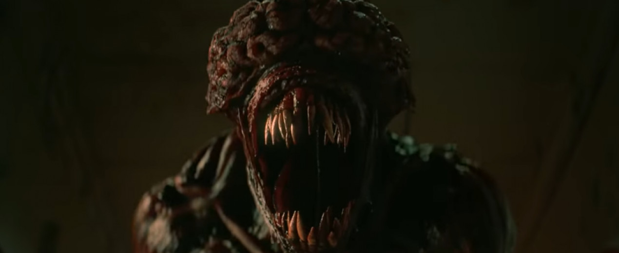 《Resident Evil》真人版电影《Resident Evil: Welcome To Raccoon City》对比预告片公开！