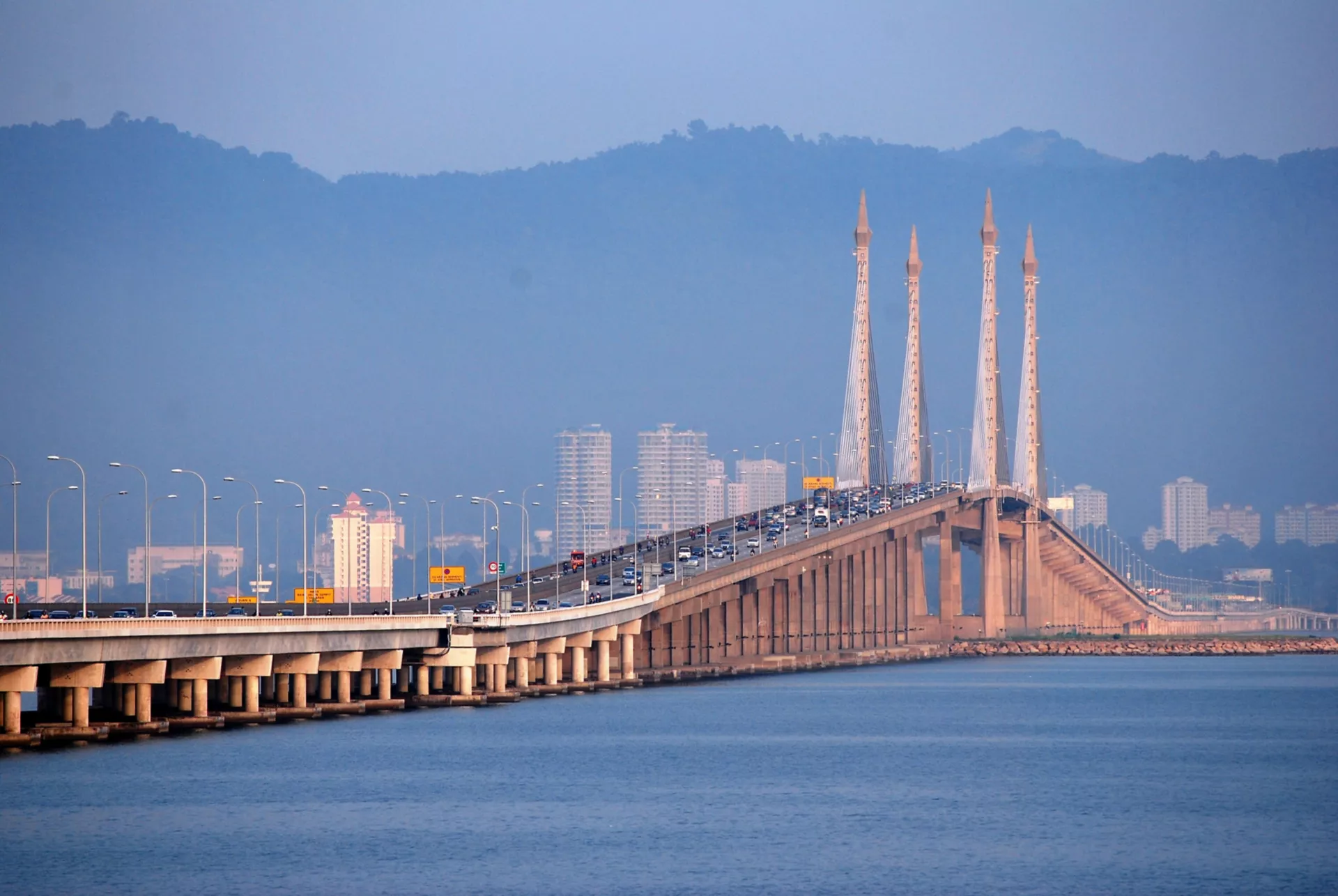 Penang Bridge’s New Toll: Just Drive and Go