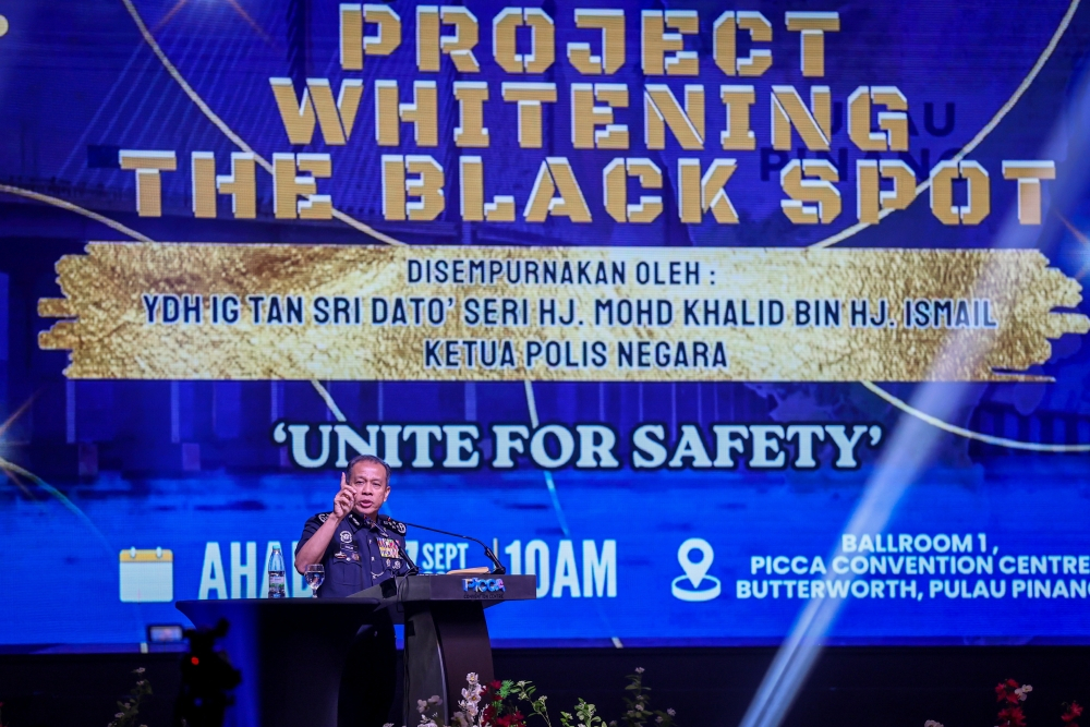 PDRM Begins Black Spot Cleanup in Penang