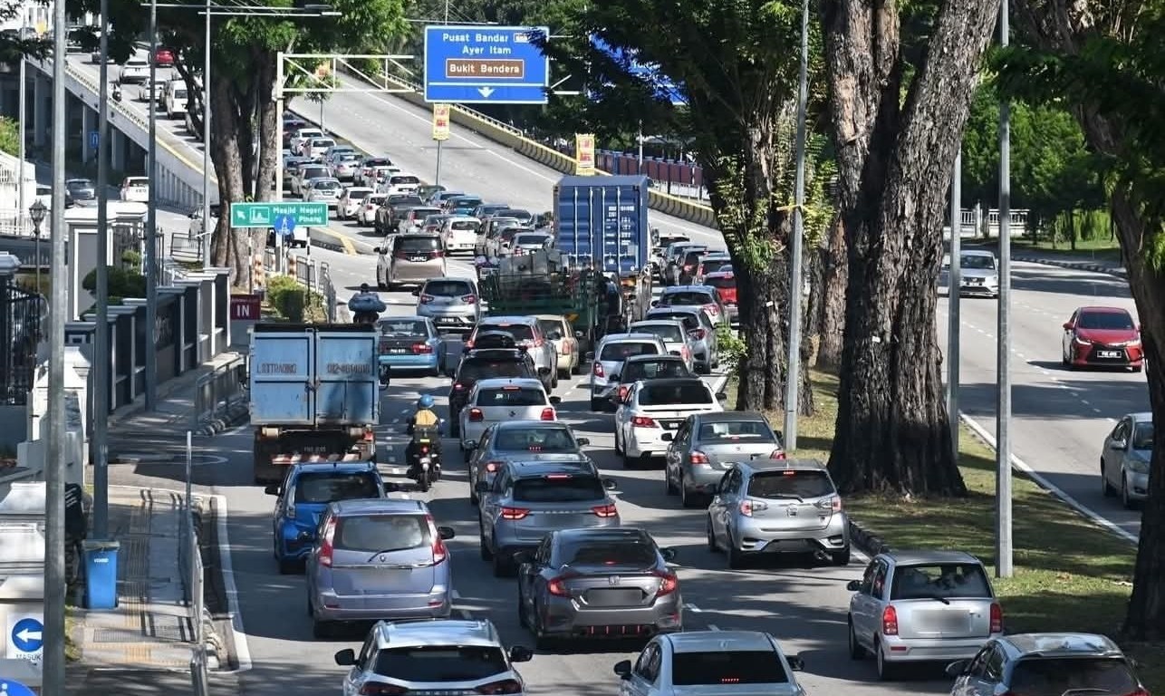 Penang Highway Lane Closure to Last Until 2029