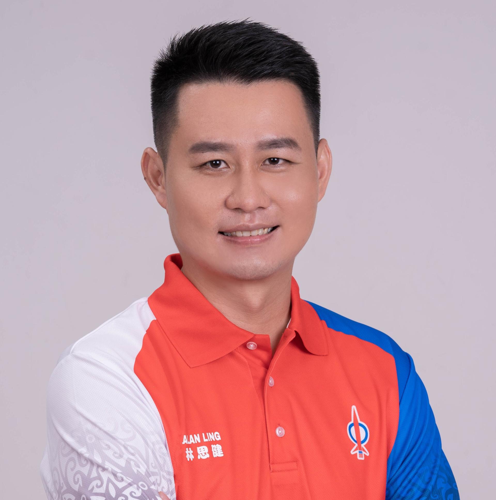 砂行动党秘书林思健律师呼政府响应提升灾难体恤金的要求，以帮助灾民减轻负担。