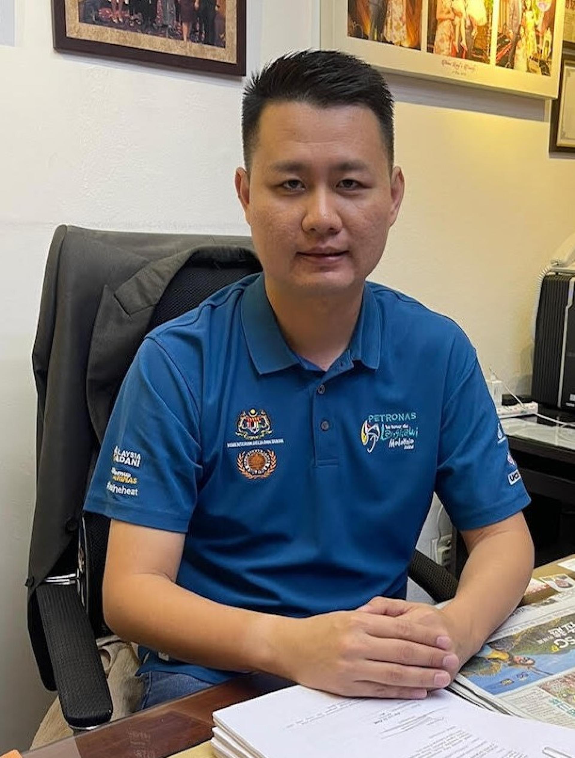 砂行动党秘书林思健律师。