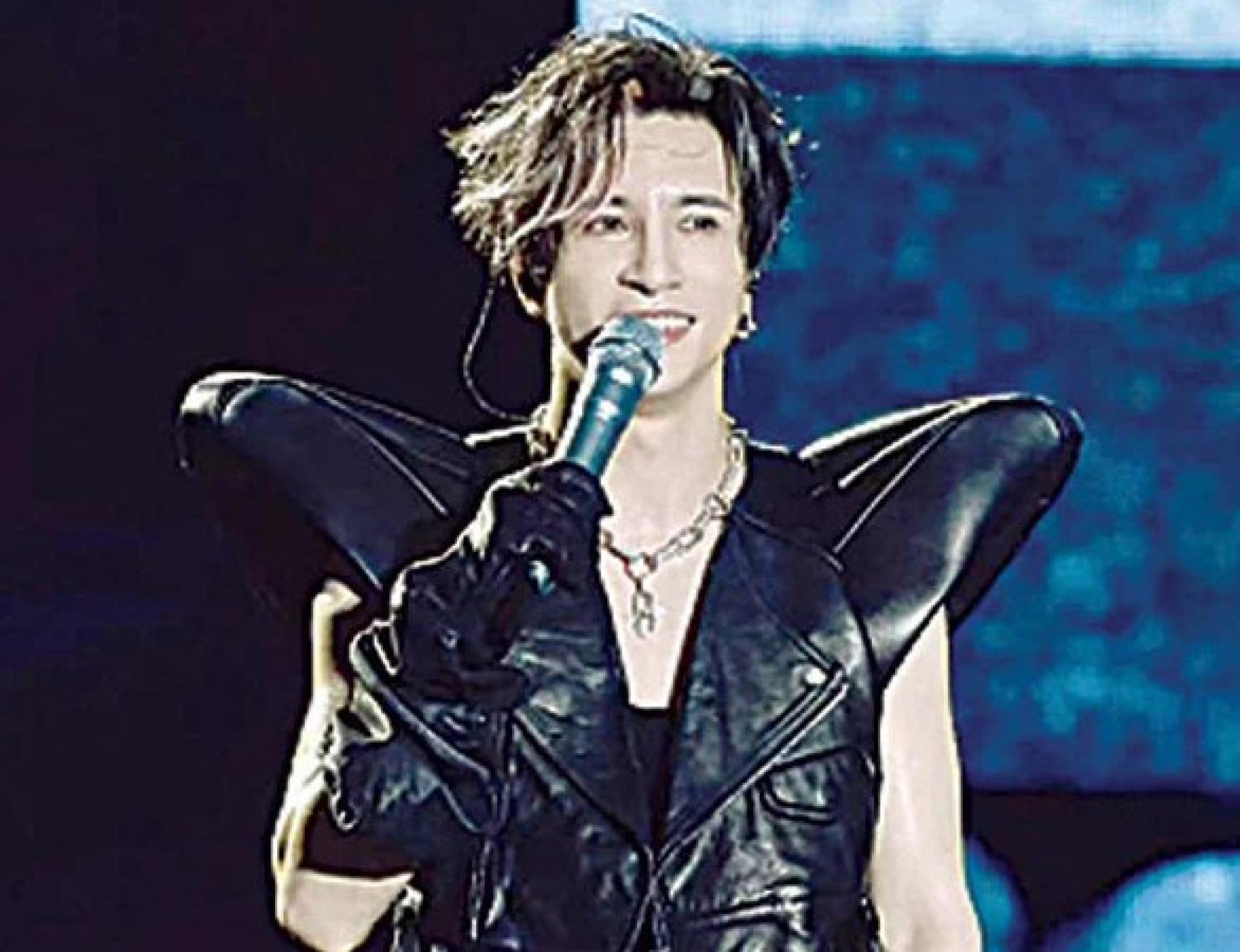 薛之谦演唱《演员》、《认真的雪》、《暧昧》等经典好歌，几乎都掀起粉丝大合唱。