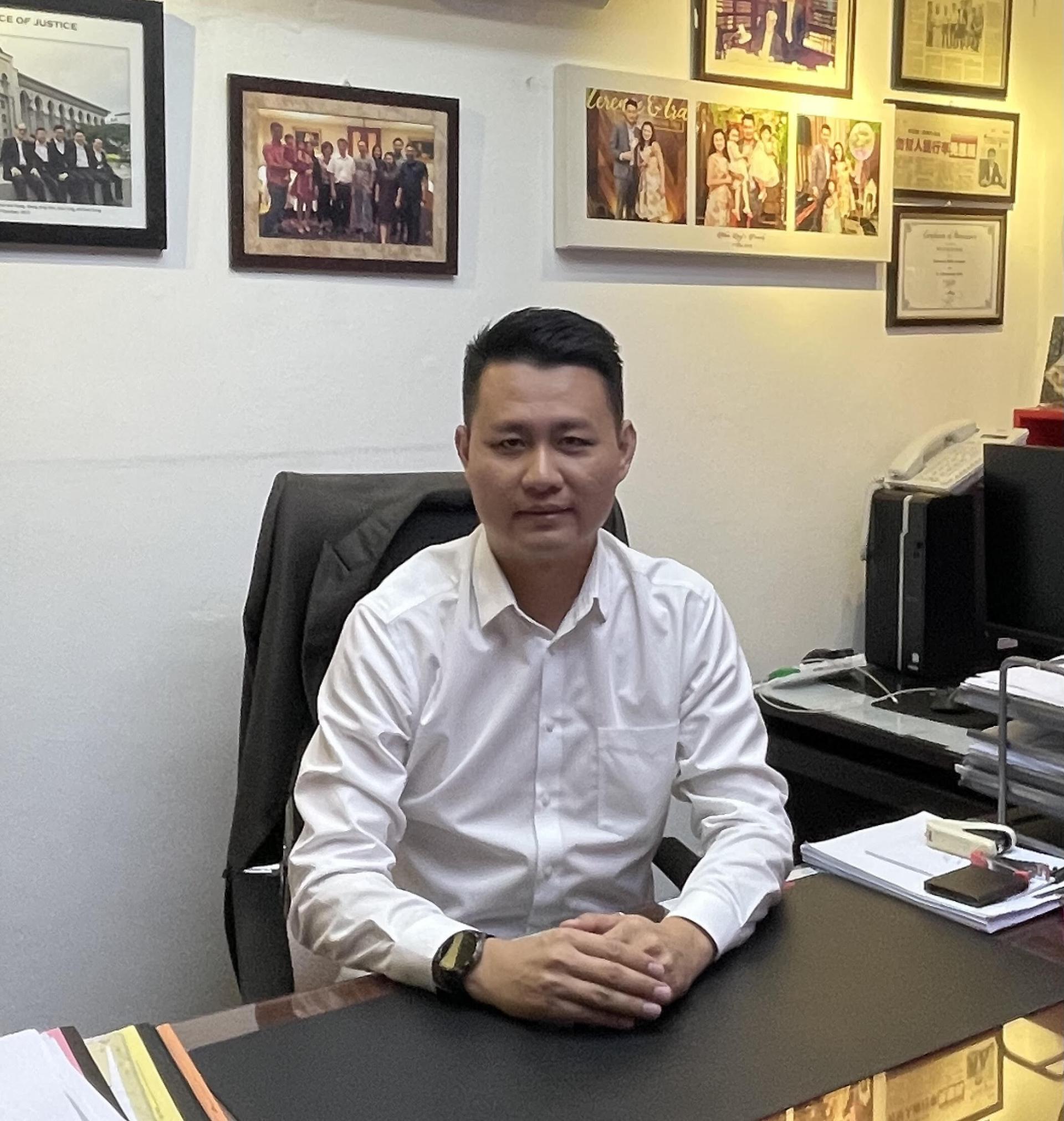 砂拉越行动党秘书林思健律师表示，砂政盟一再退让想再度出卖砂拉越主权？。