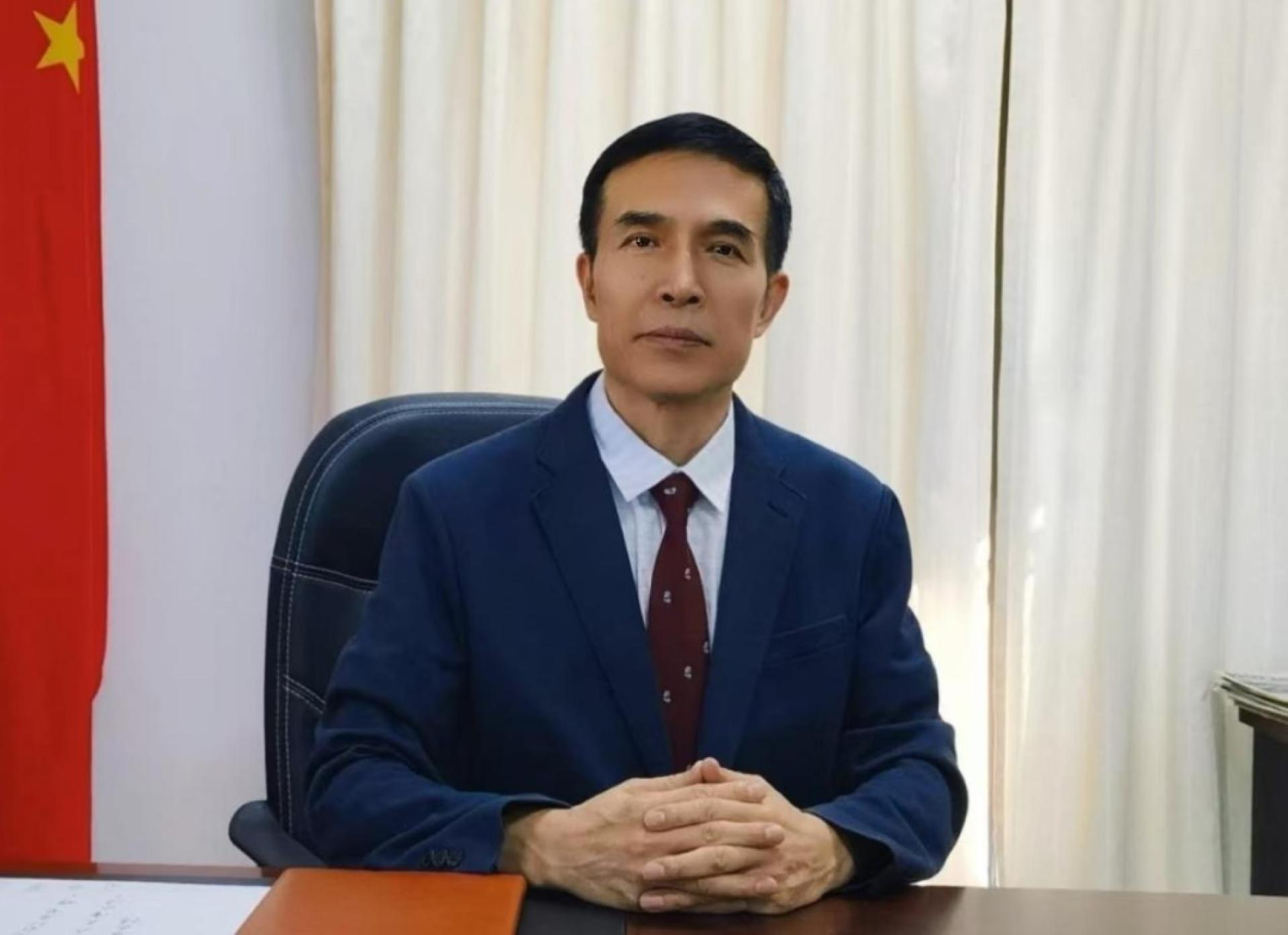 中国驻汶莱大使肖建国阁下