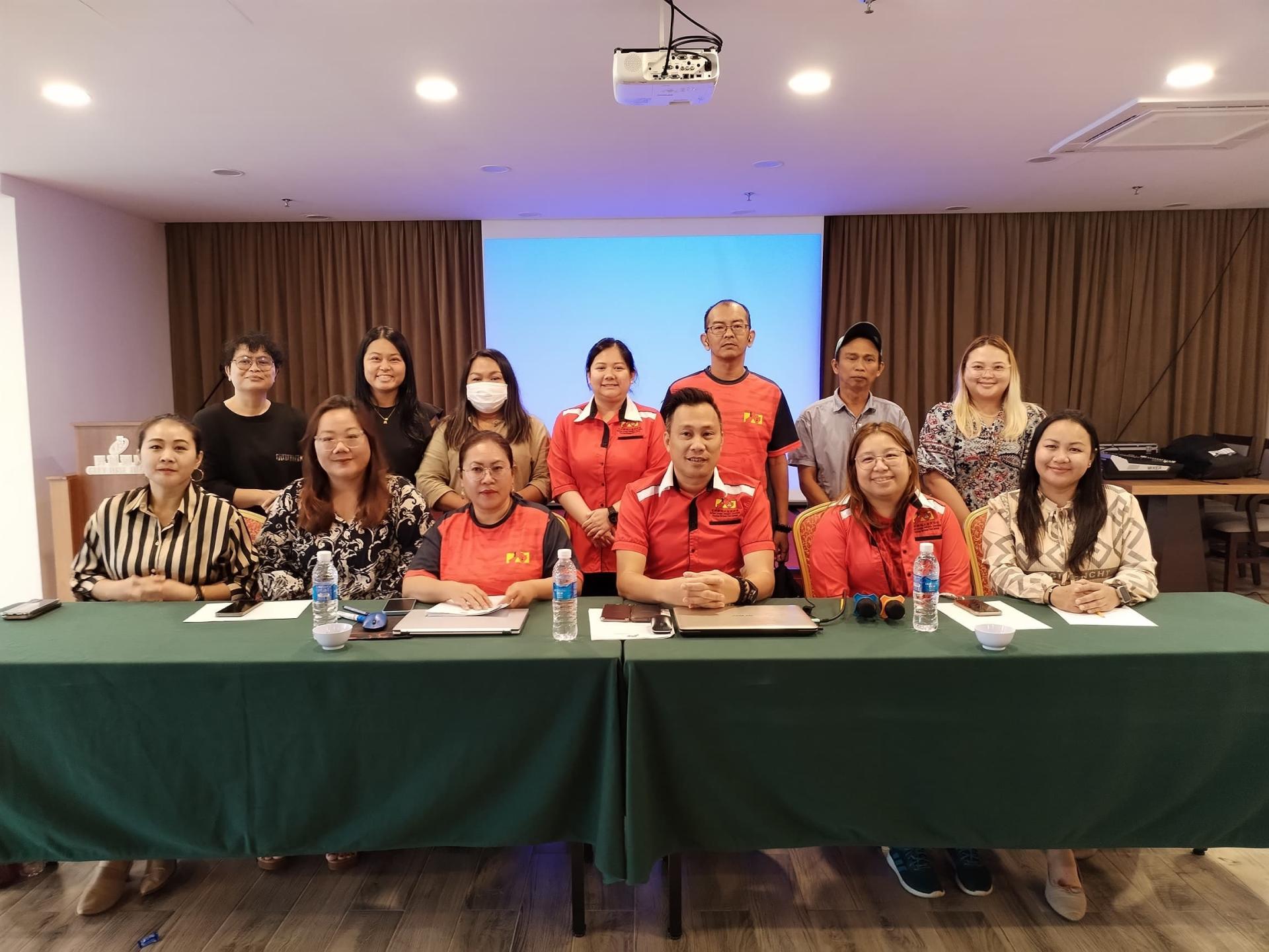 北砂新协新届理事会合影。