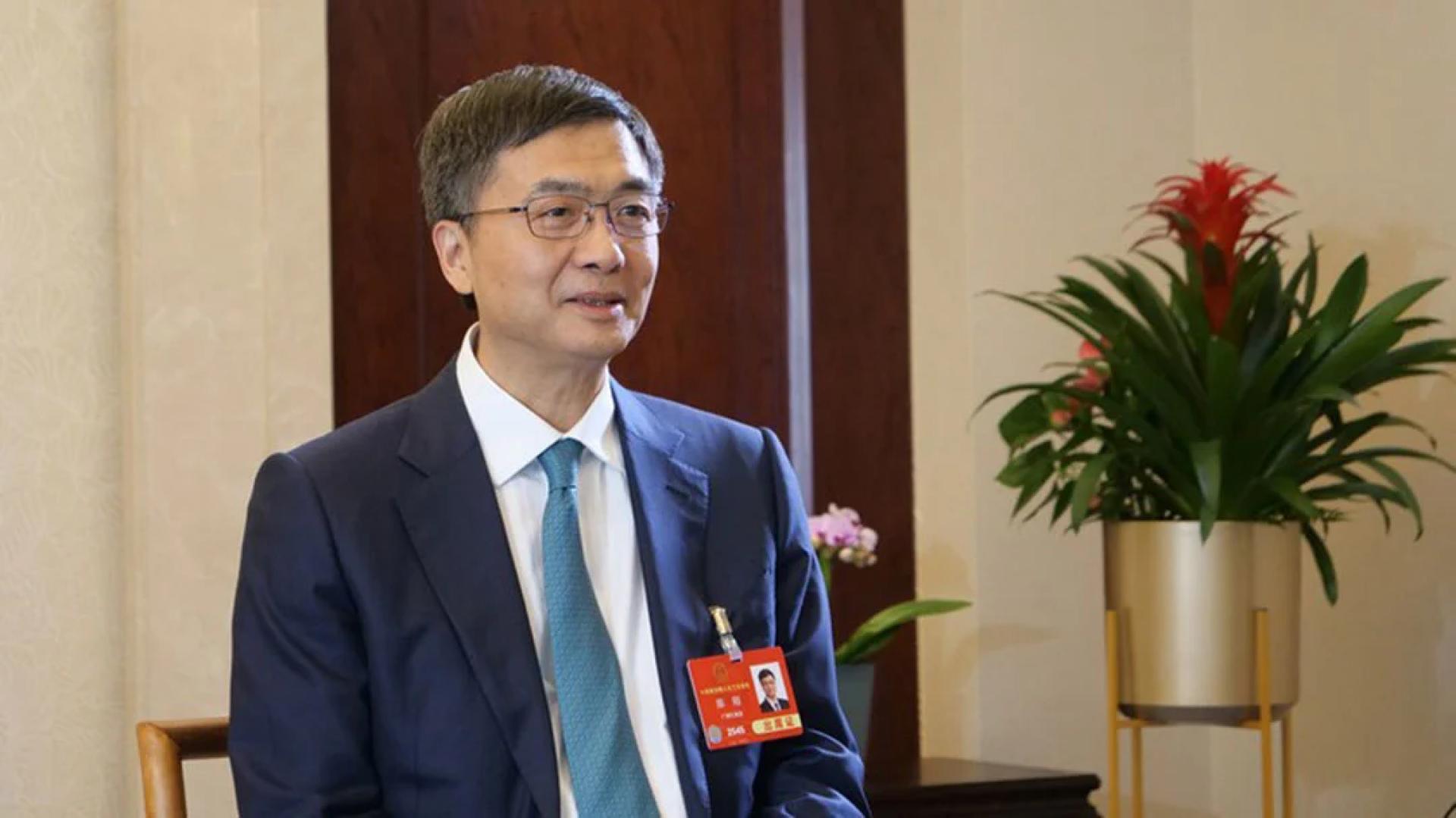 广西自治区党委书记陈刚表示，当地正研究探索用AI打击跨境电信诈骗。