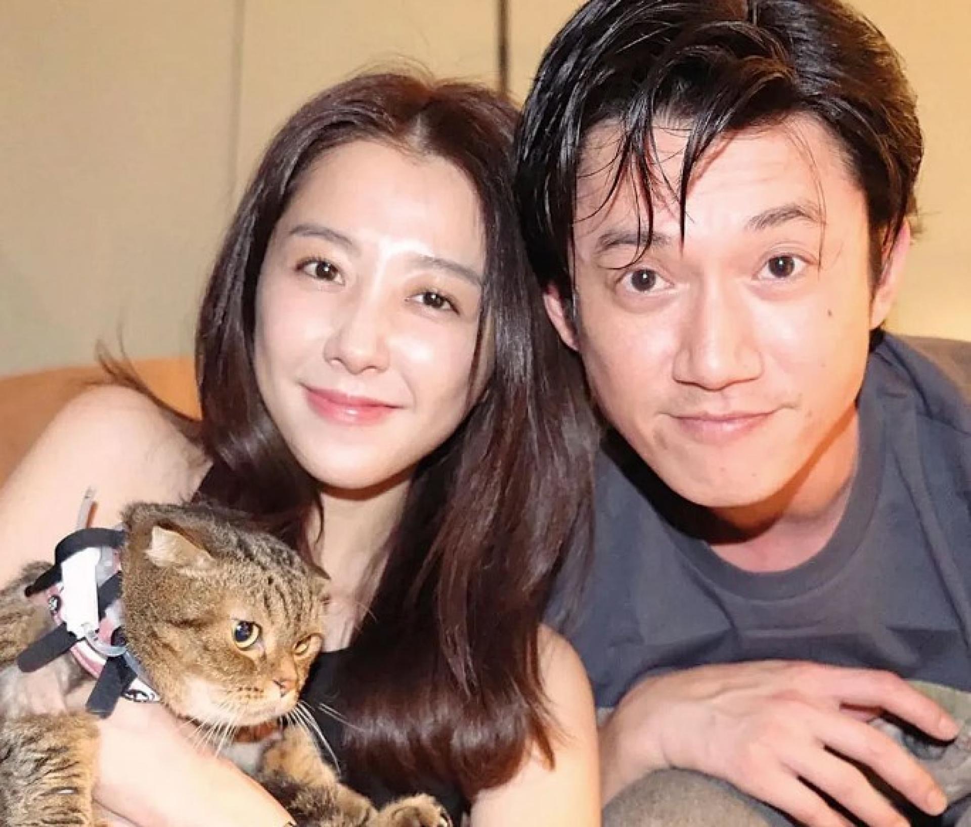 吴慷仁传出与邵雨薇已悄悄登记结婚。