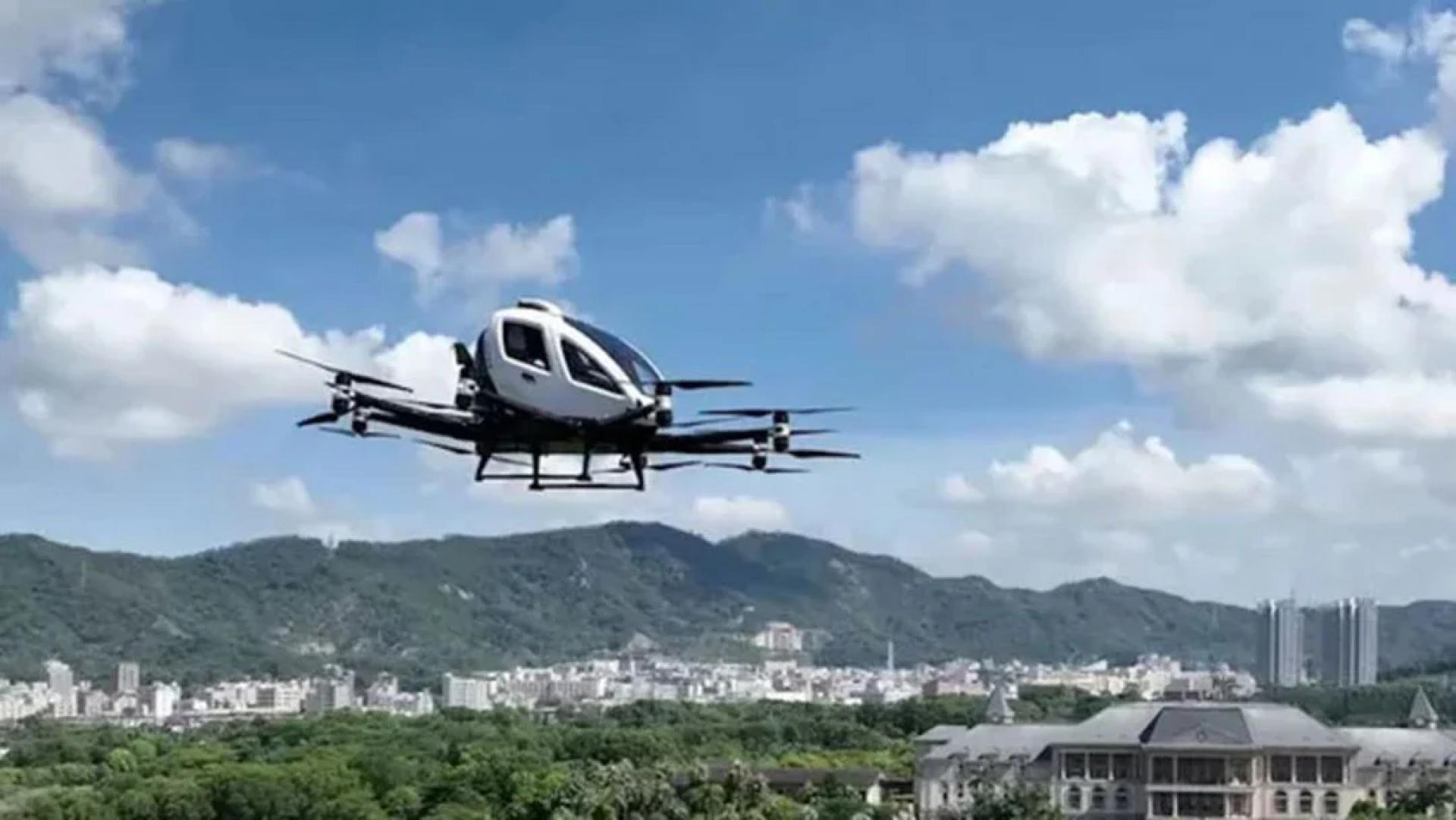中国低空经济核心科技迎风而上多元融入日常生活。（档案照）