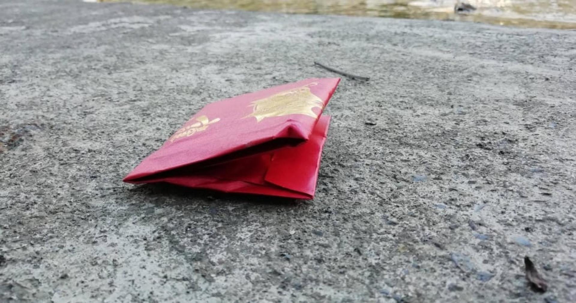 捡个红包都能捡出个“鬼老婆”，这助理大哥的运气也是没谁了！（示意图）