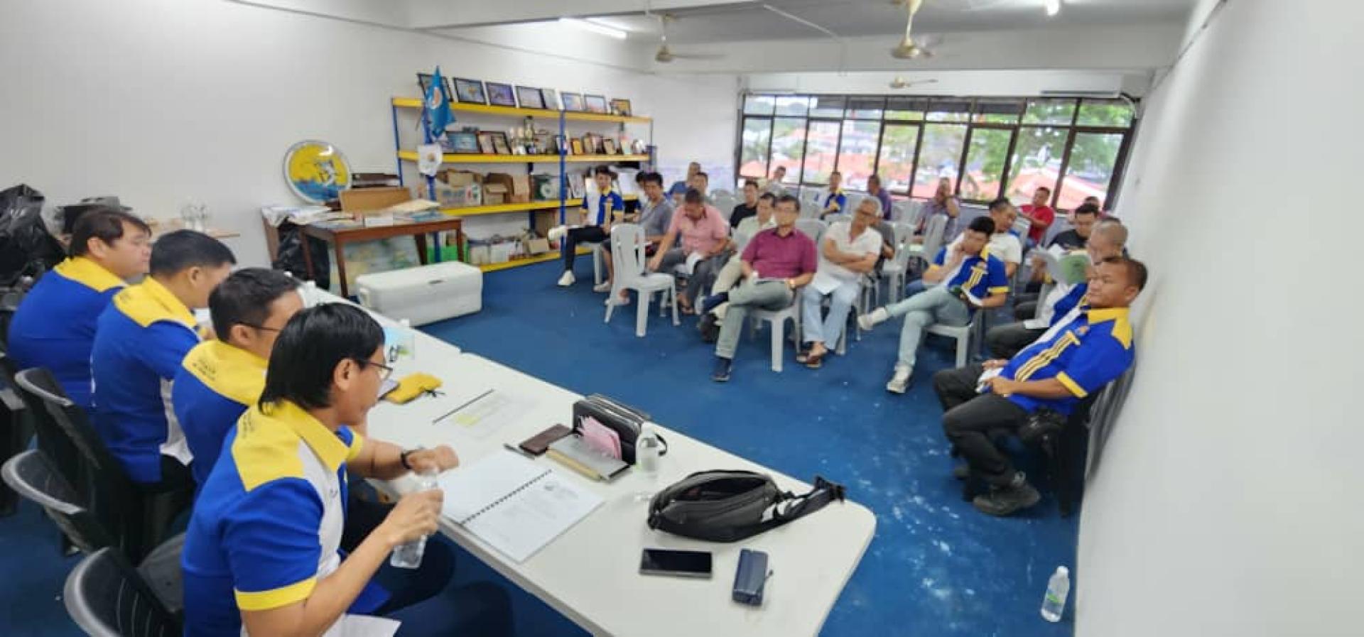 美里钓友俱乐部首次在会所召开2025年会员大会。