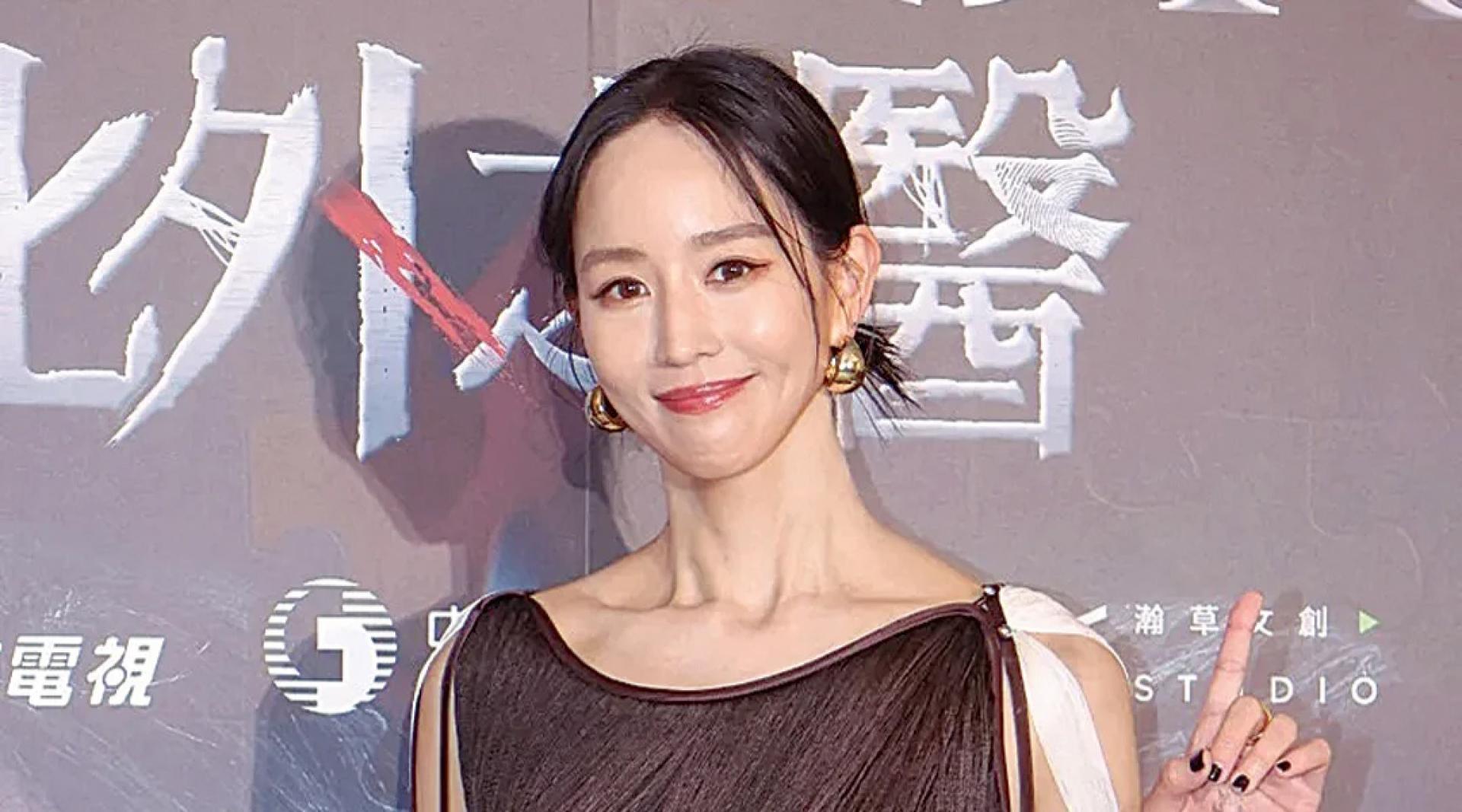 张钧甯“女股神”身份受瞩目。