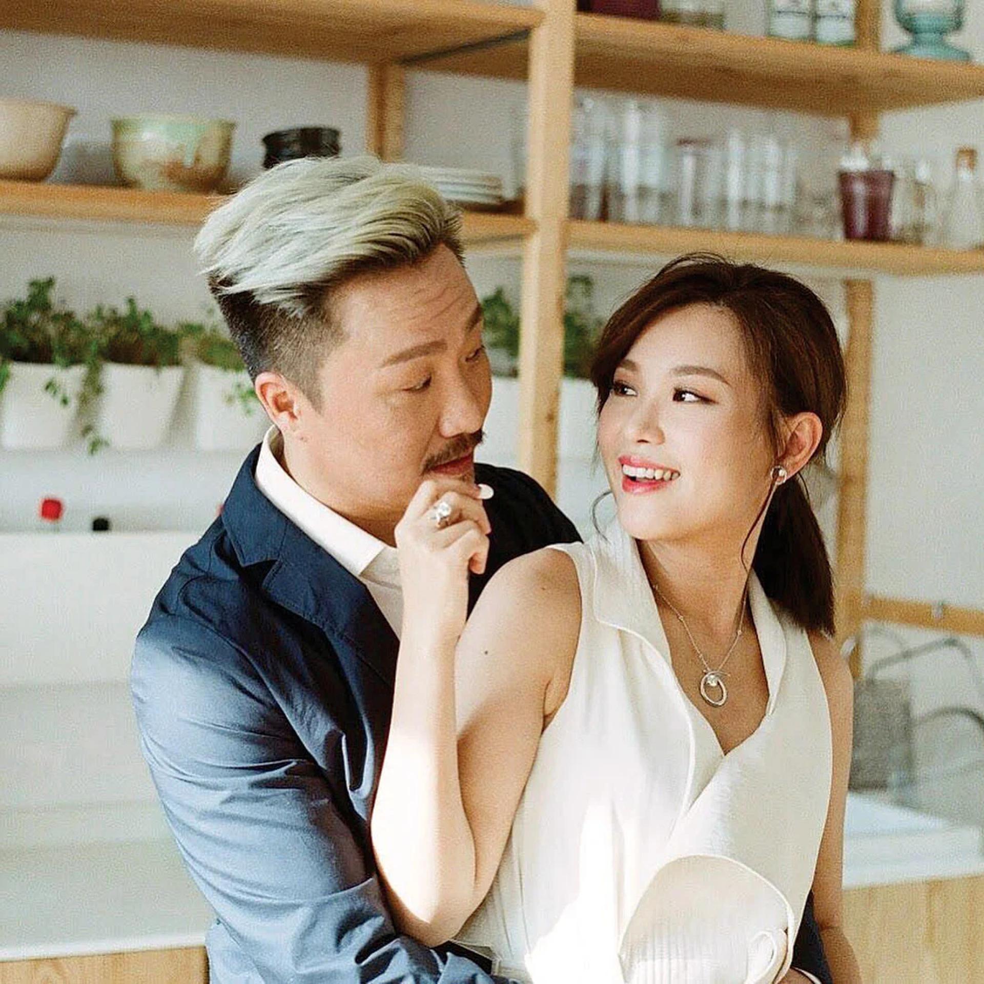 郑中基惊传与前主播妻离婚。