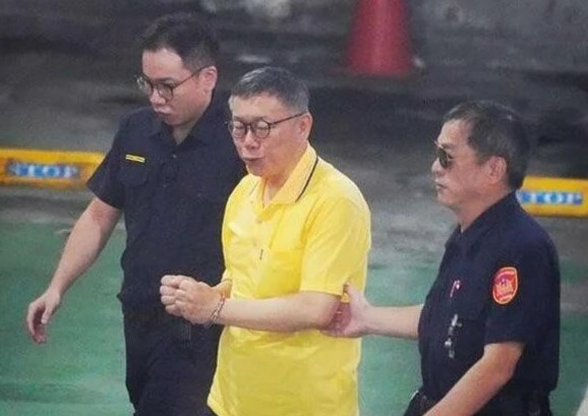 台北地检署检察官星期五下午针对京华城弊案再次提讯柯文哲，以厘清案件金流。（档案照）