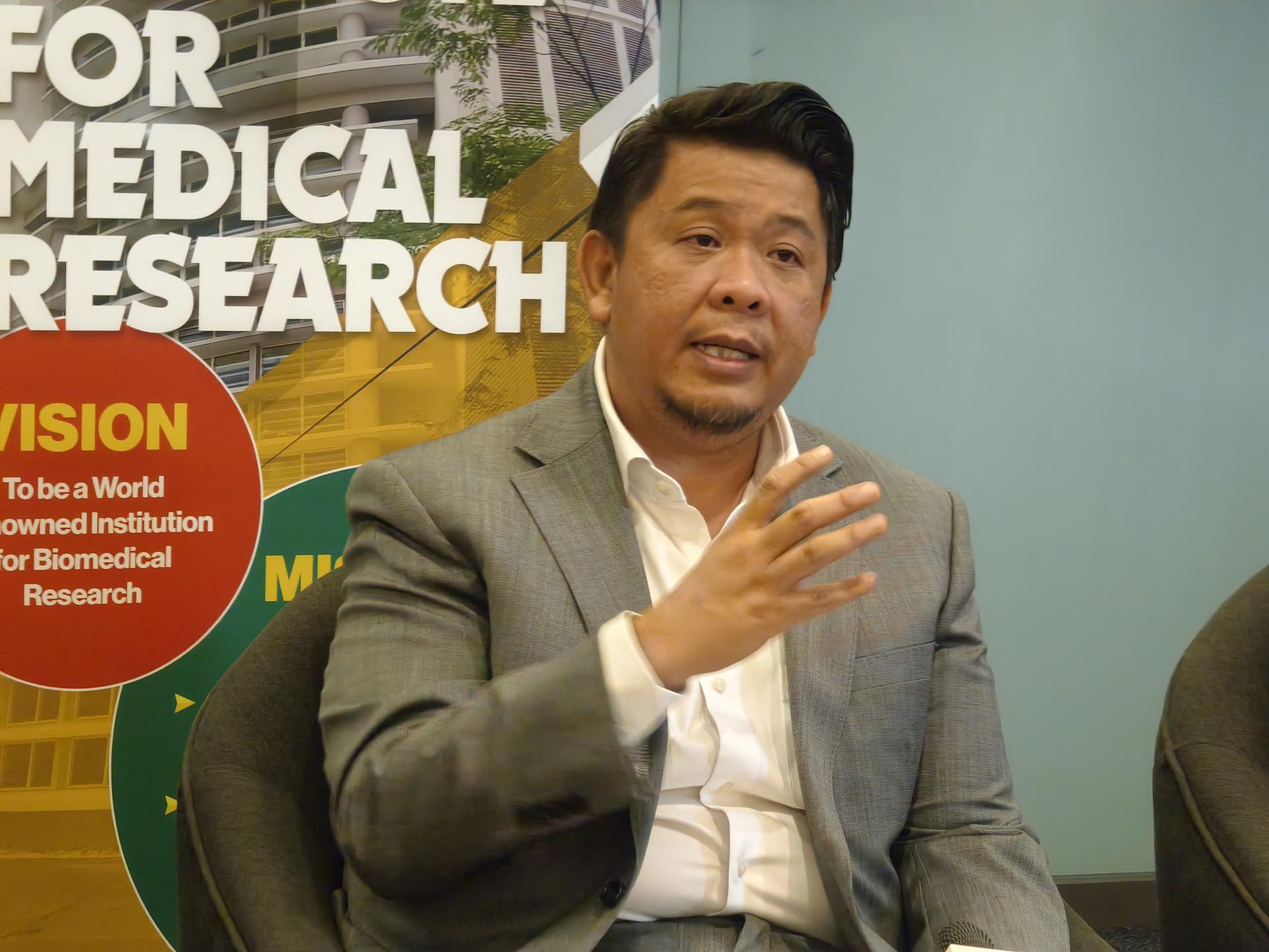 卫生部副部长拿督鲁卡尼斯曼表示，MyGenome计划推动全民精准医疗，砂拉越为研究重点区域 多元族群代表关键数据价值。