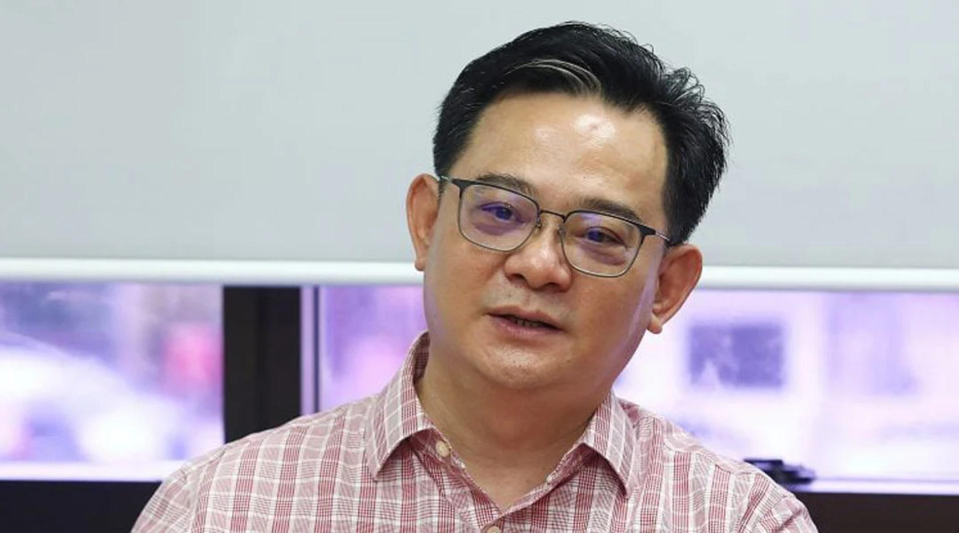 刘亚强呼吁执法单位本着“法律面前人人平等”的一视同仁原则，对事件作出彻查，勿因涉及政府部门就避重就轻。