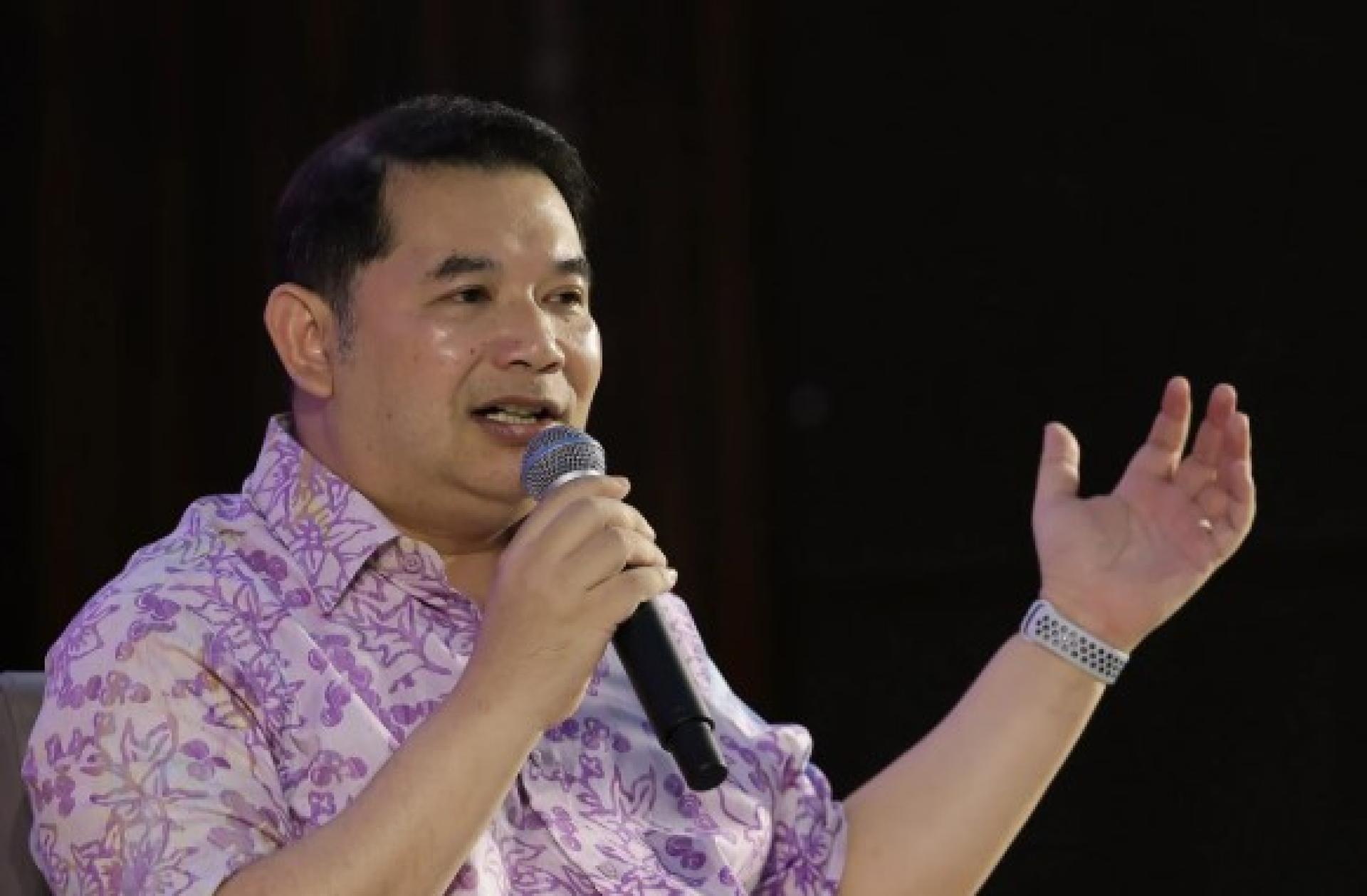 拉菲兹：倘若未能捍卫署理主席职，将辞去经济部长的职位。