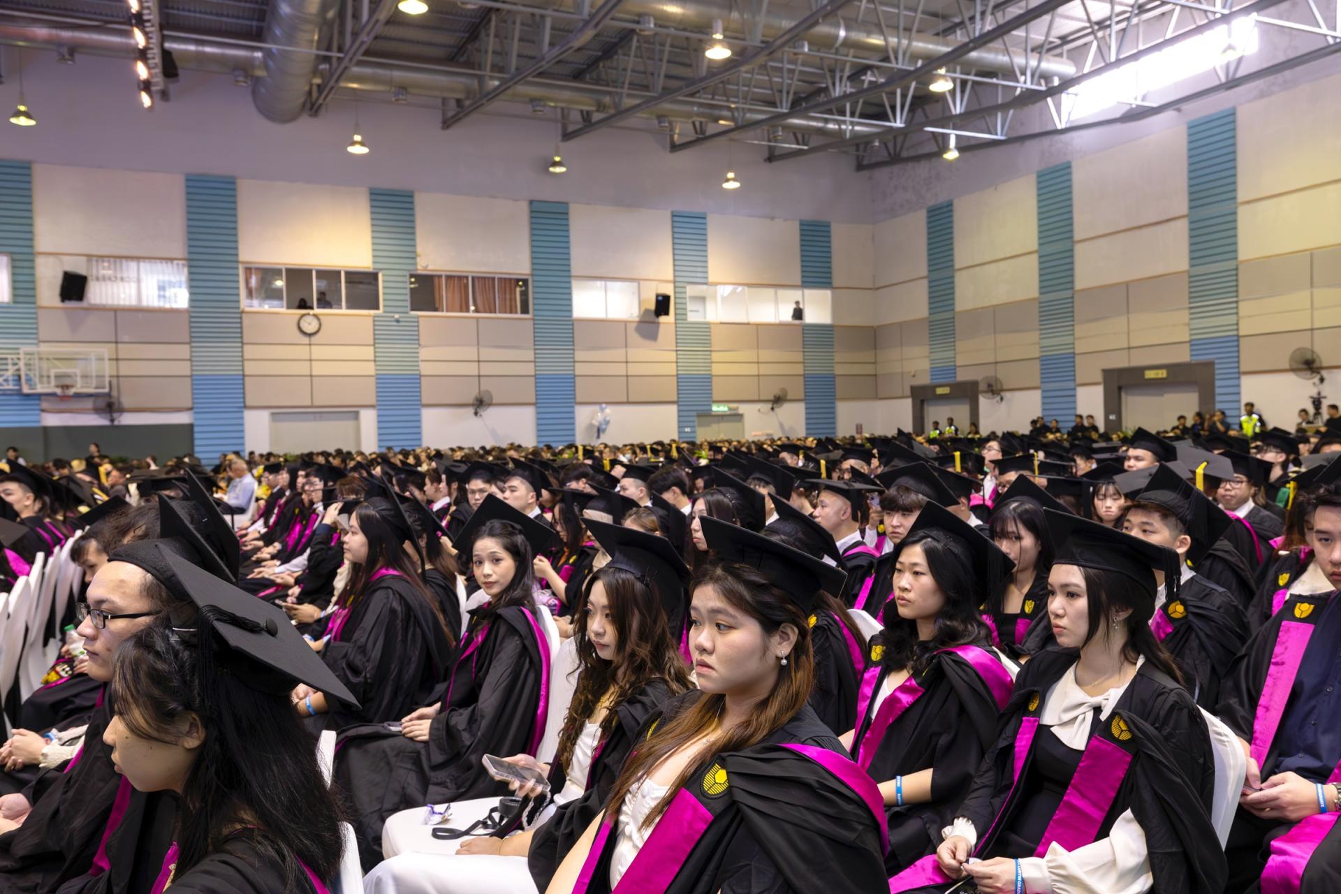 超过 400 名毕业生及其家人出席科廷马来西亚 2025 毕业典礼。