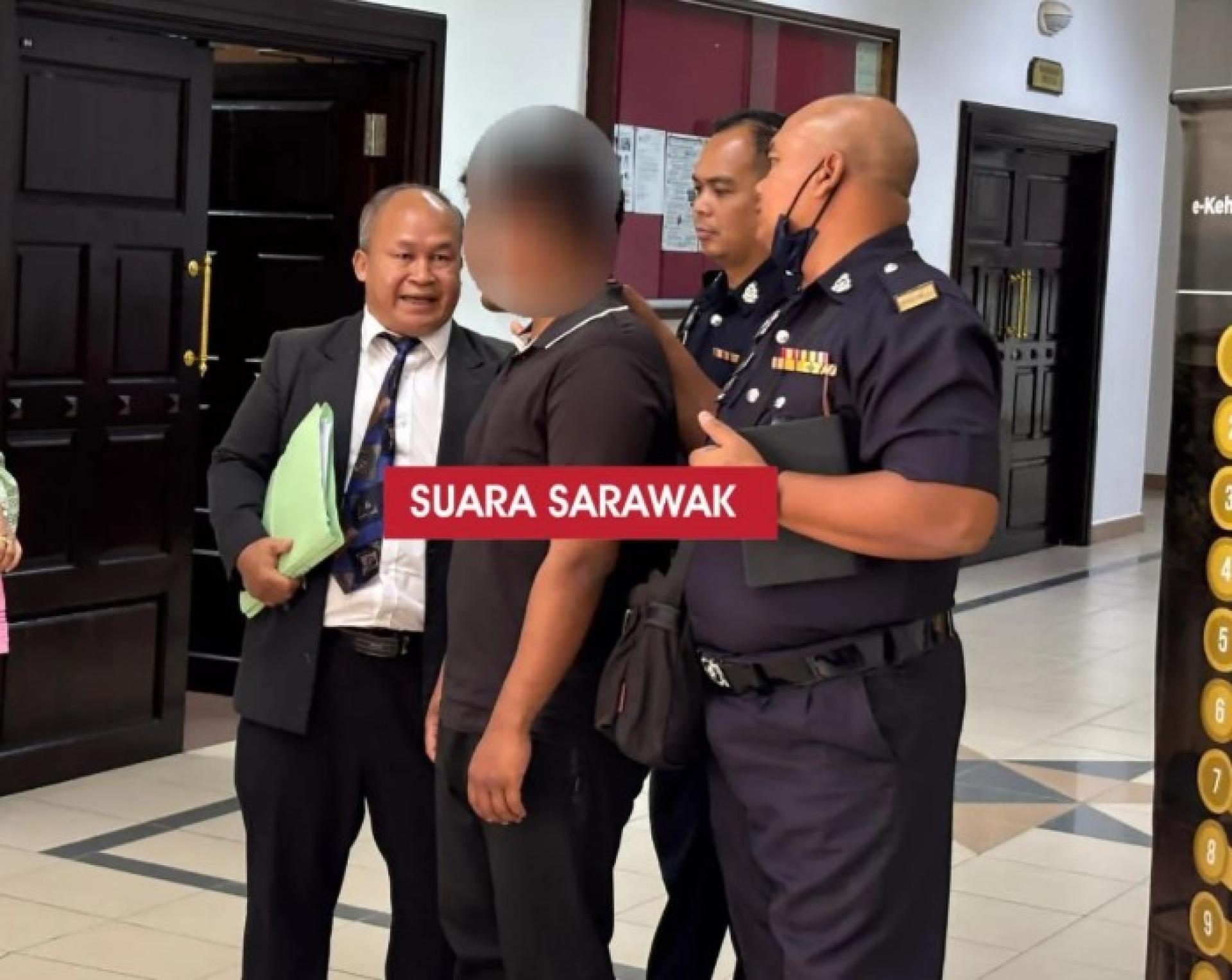 案件审理后，被告人与辩护律师Federick Sabung进行了讨论。