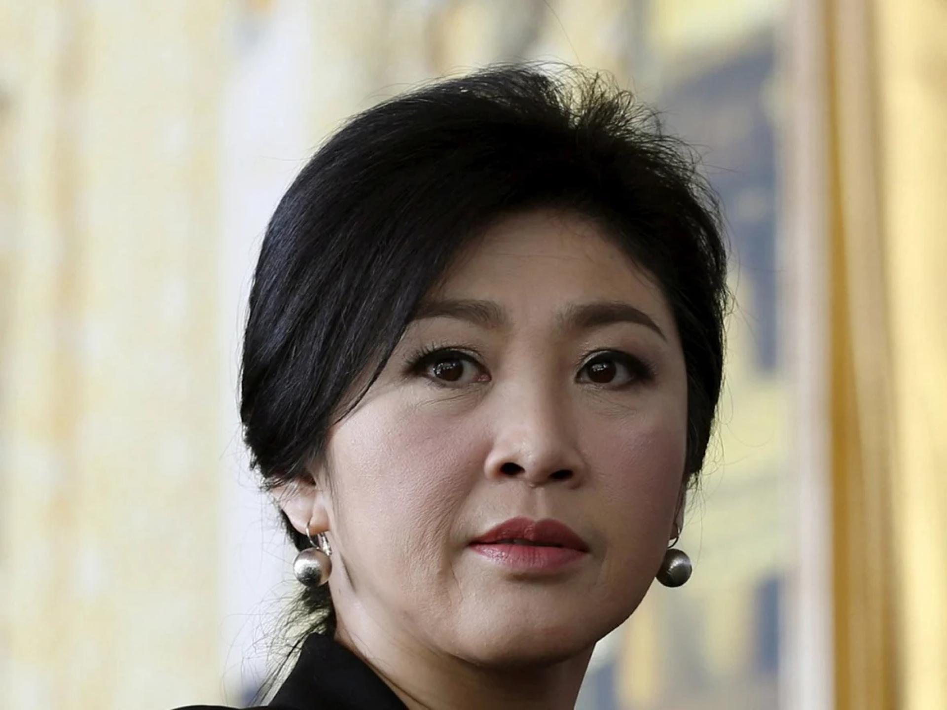 英叻政府当时收购了总计1万5000公吨的大米，存放在素林府两个仓库。