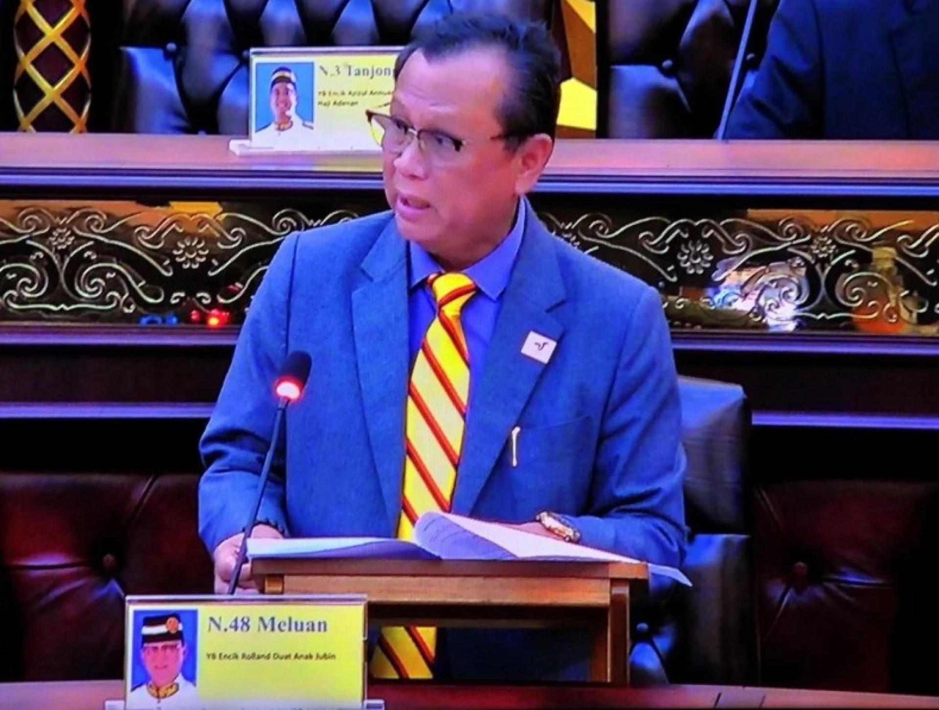 Meluan Rolland Duat Jubin.