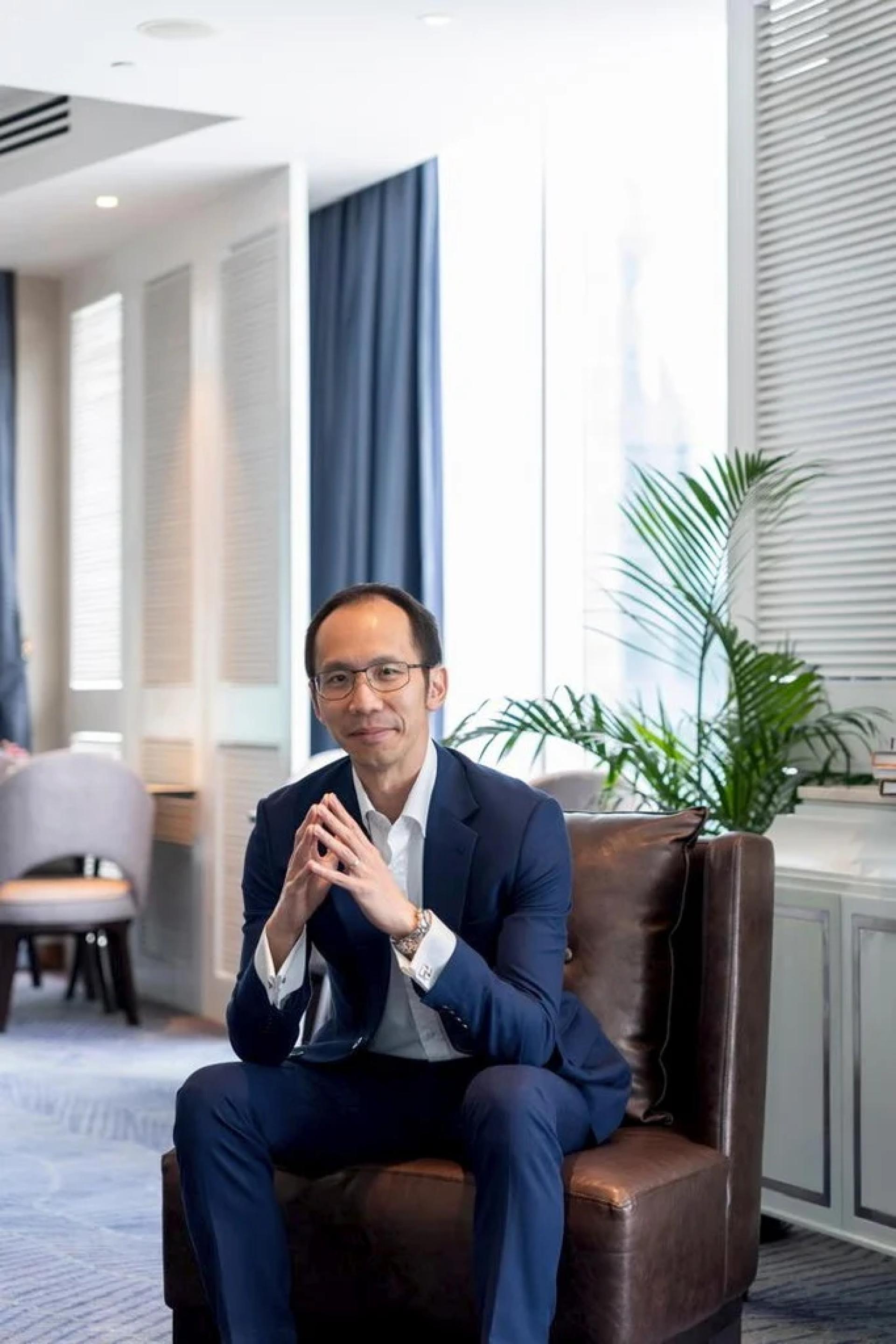 王振添呼吁东盟各国，更积极地推动东盟成为单一且具连贯性的旅游目的地，即强调本区域统一旅游体验的特色，而非各国各自推广。