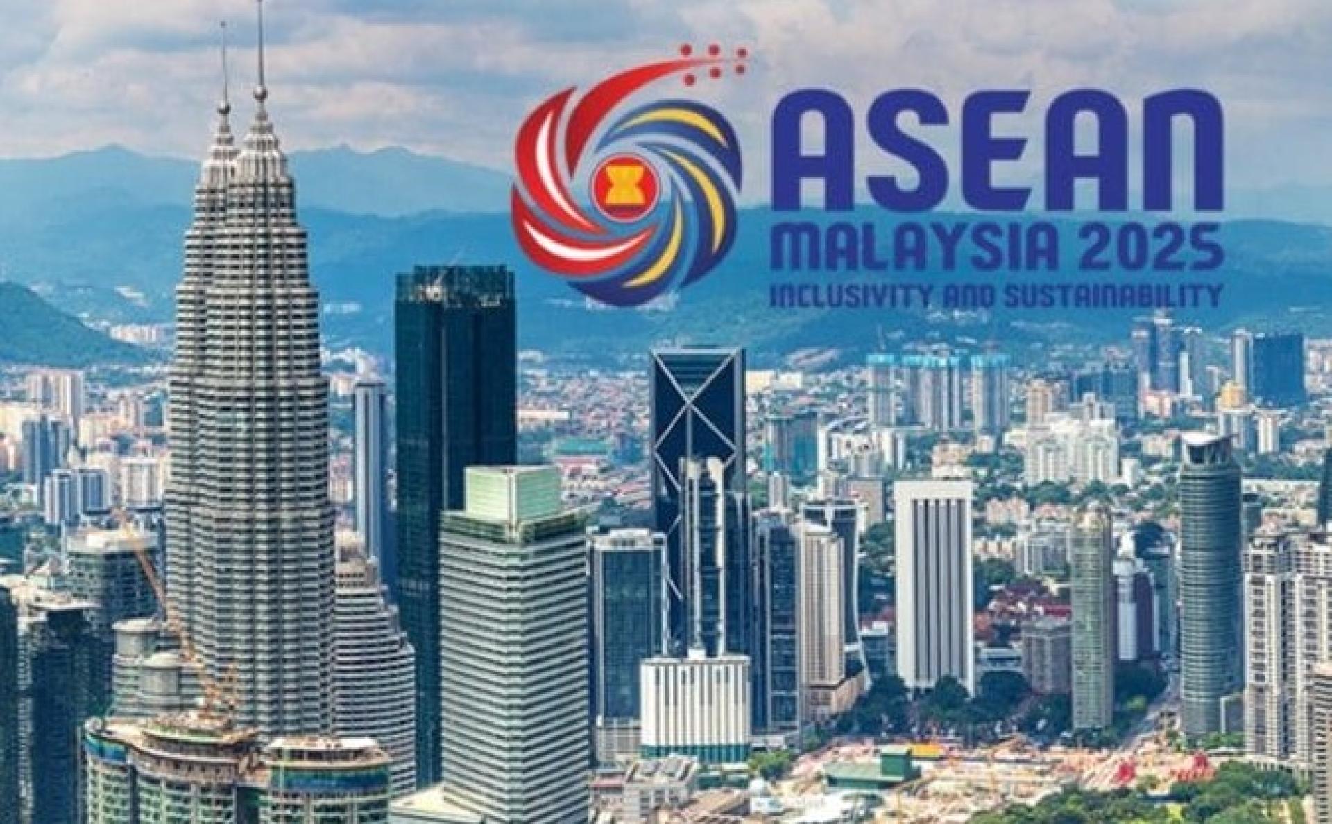 东盟外长会议（AMM）于5月25日在吉隆坡召开，重点讨论深化东盟共同体建设以及应对区域内紧迫问题，尤其是缅甸持续的局势。