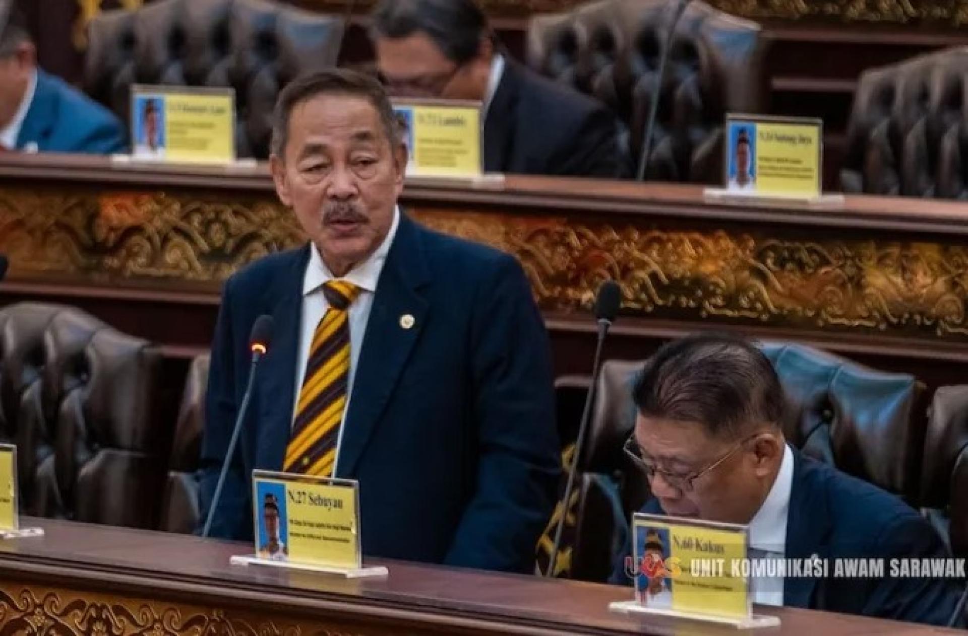 罗伦沙嘉于2025年5月26日在砂拉越立法议会上发表部门总结发言。