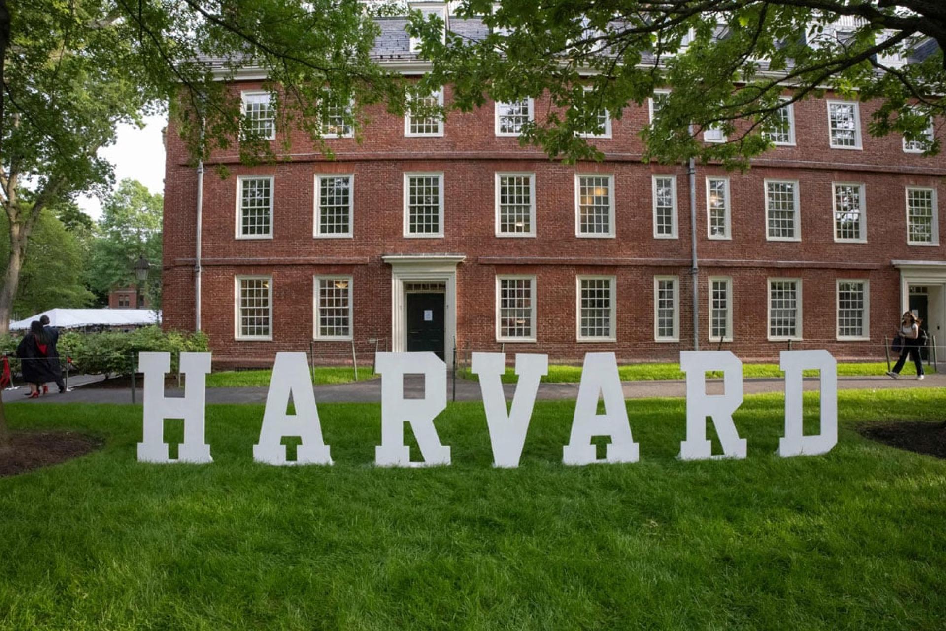 哈佛大学未向特朗普政府提供所要求的信息。