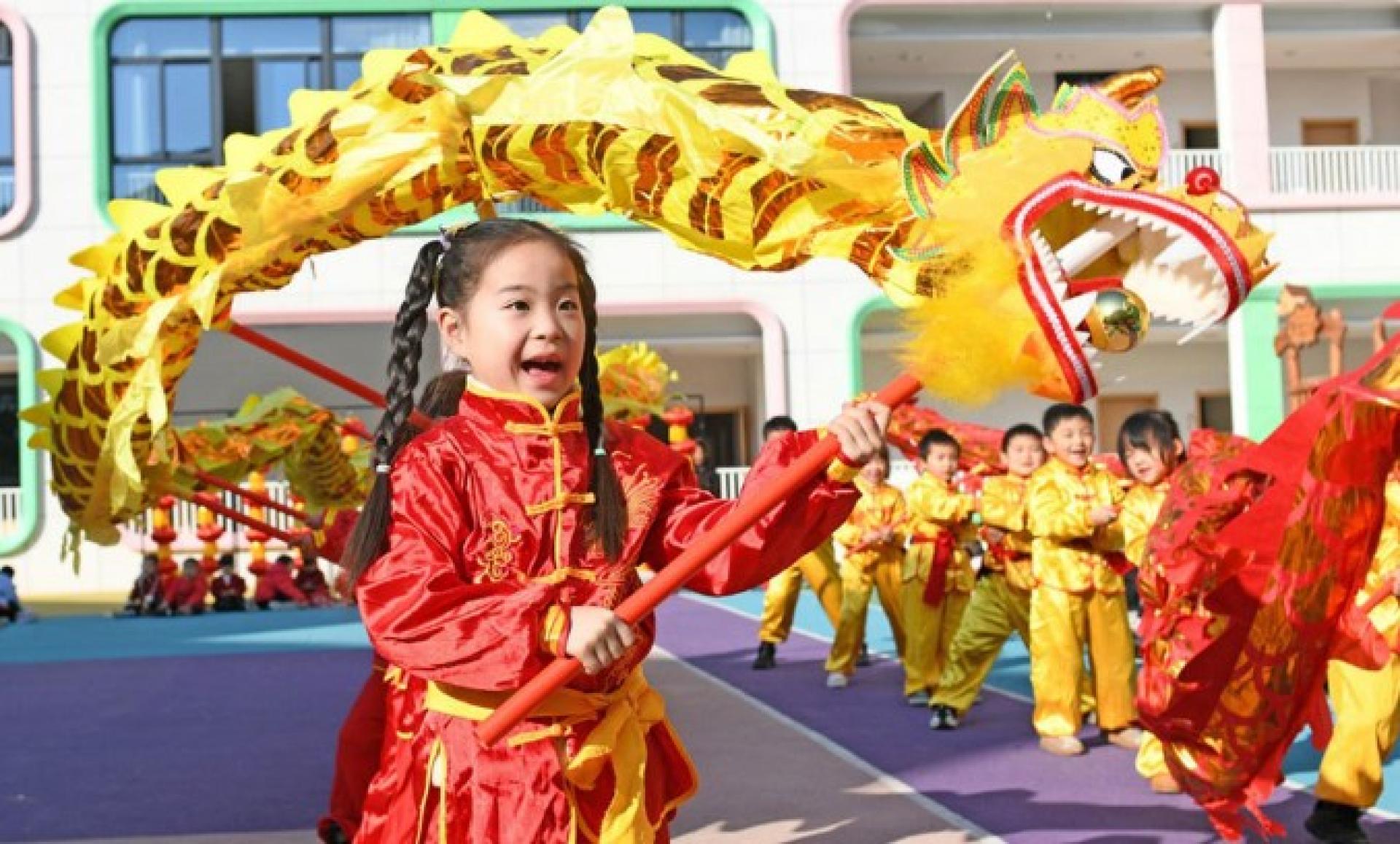 春节是中国的传统节日。