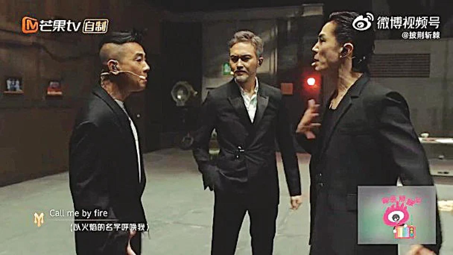 合作无间的陈小春（左）、张智霖。