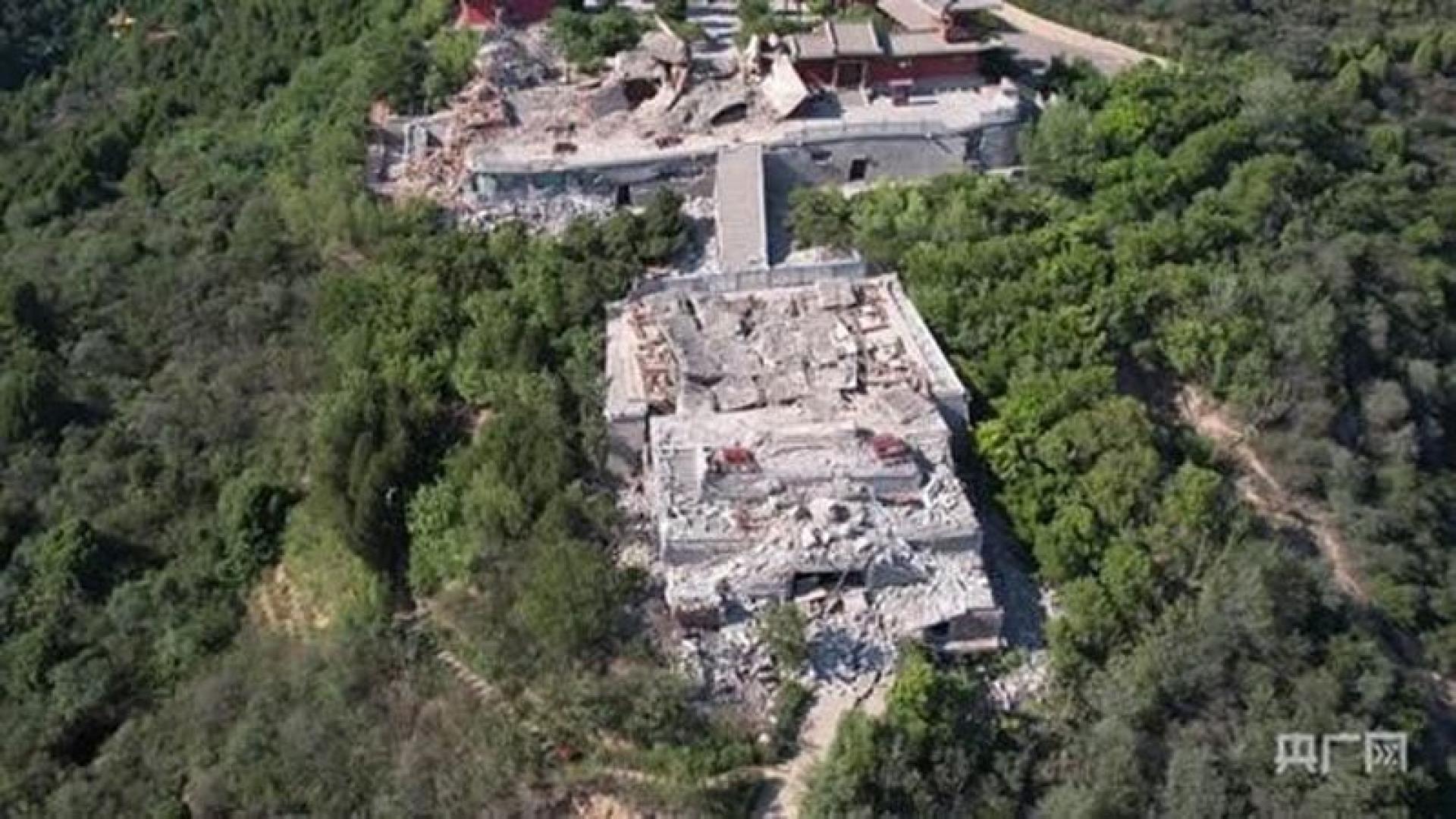 景区通报，部分建筑崩塌不属于文物。（图：央广网）