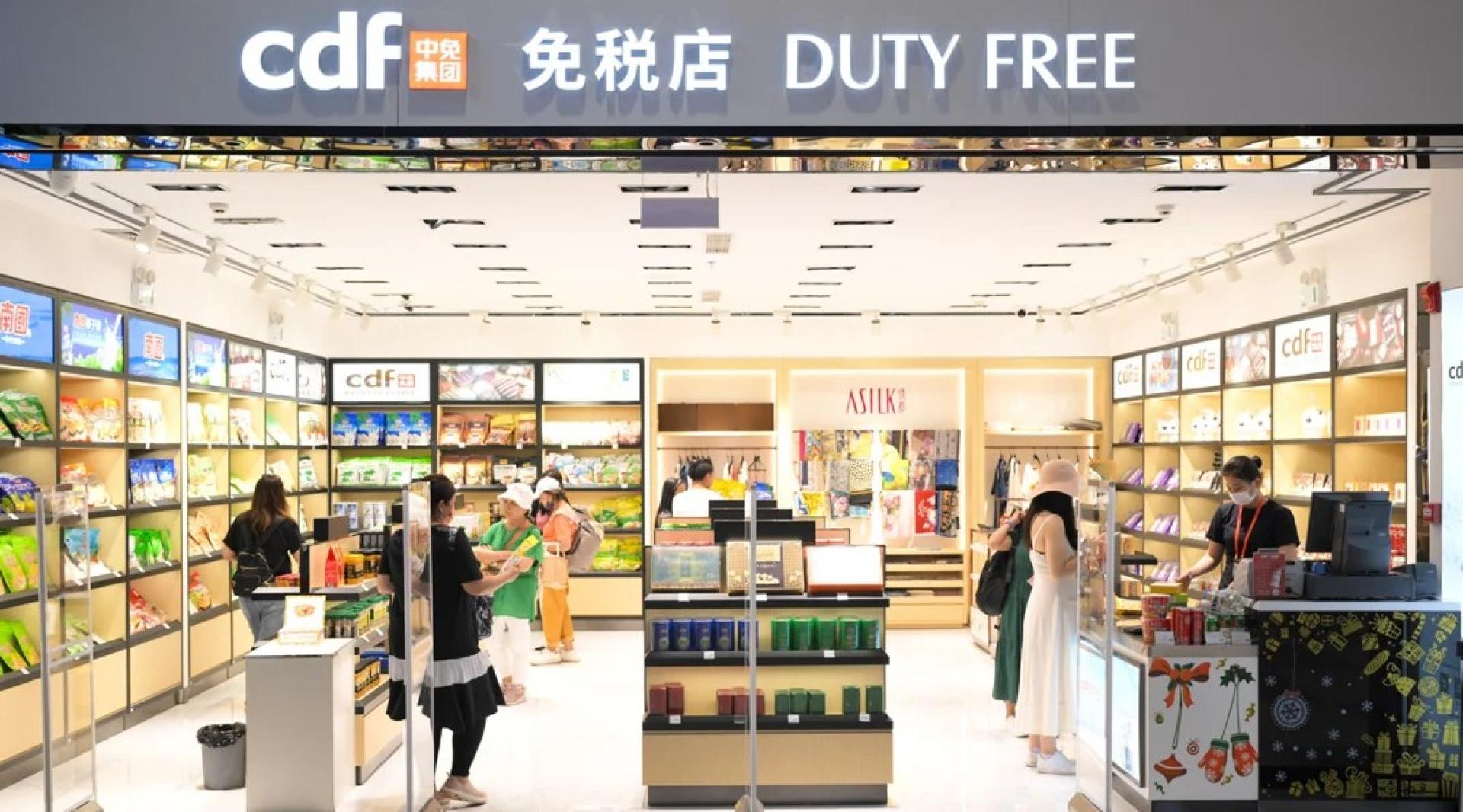 中方已实现对海合会国家免签“全覆盖”。图为三亚凤凰国际机场。