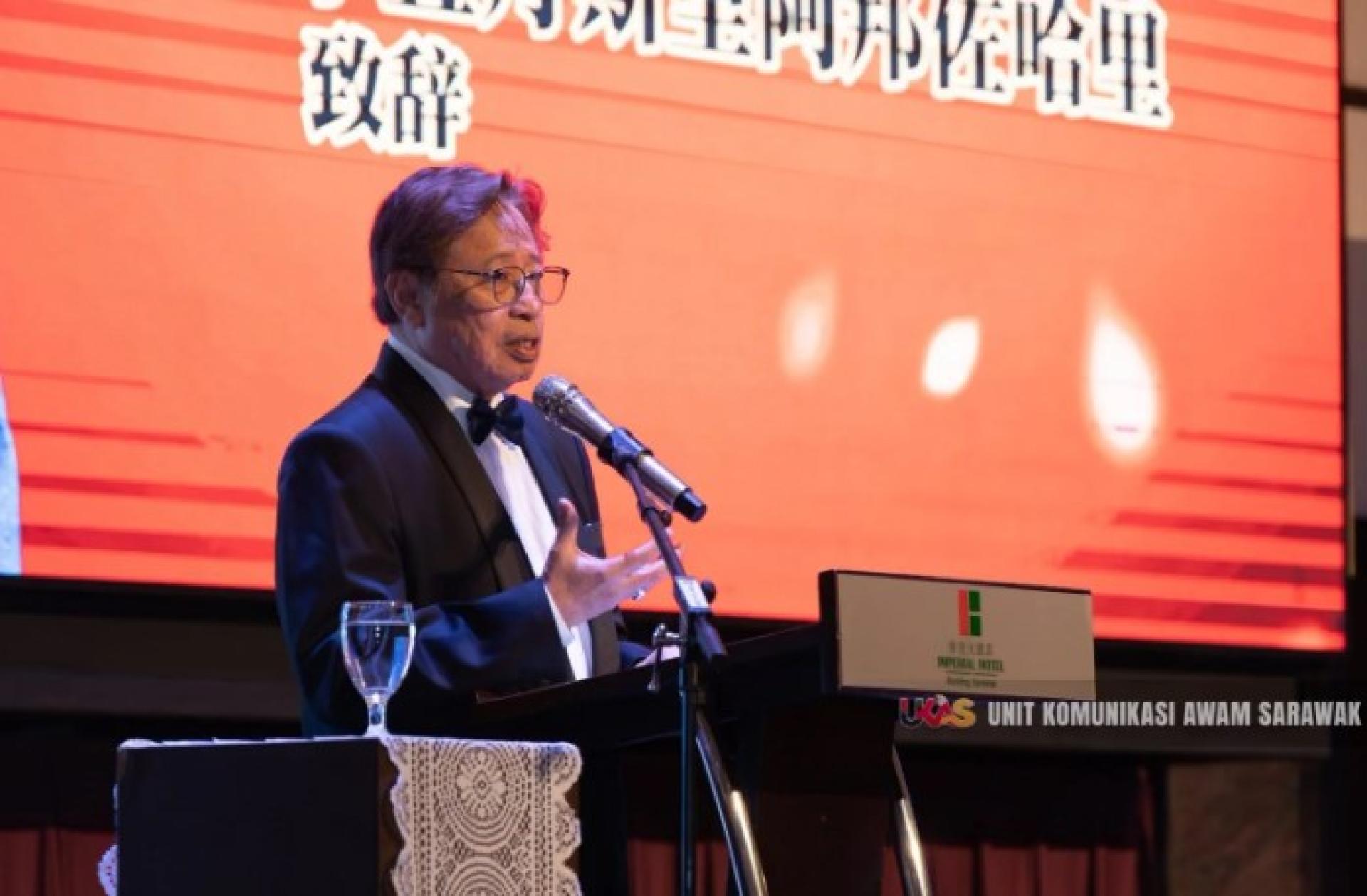 砂拉越总理丹斯里阿邦佐哈里。