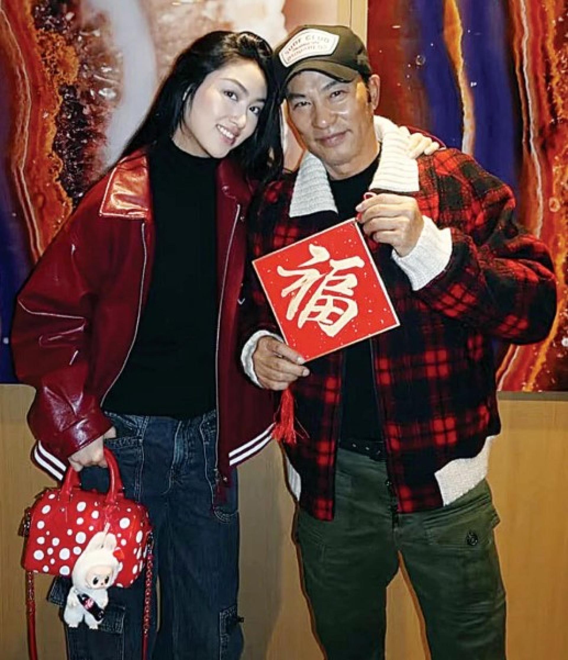 任达华与爱女任晴佳。