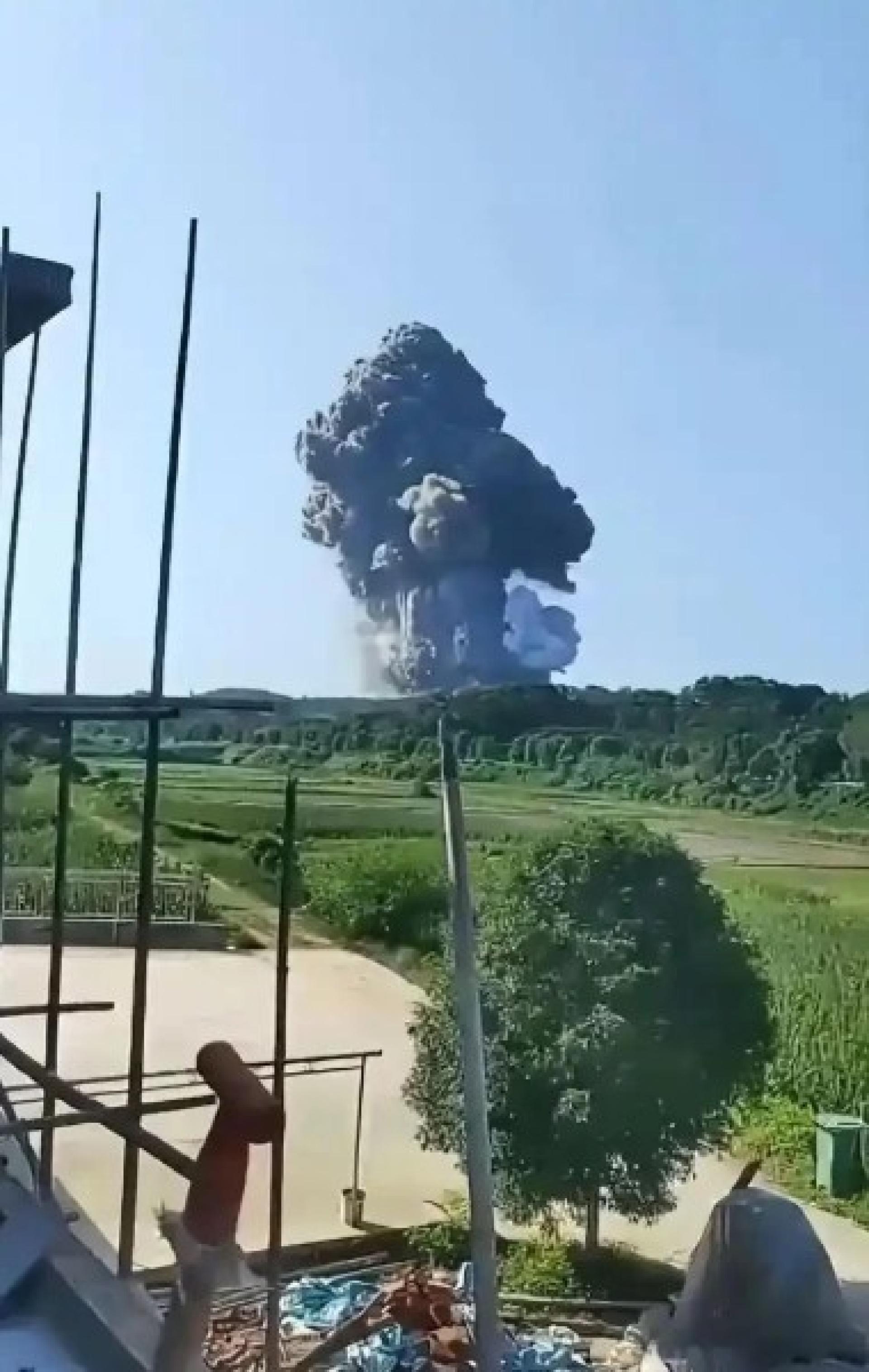 初步核查显示，目前已有9人受伤，2人失联。（视频截图）
