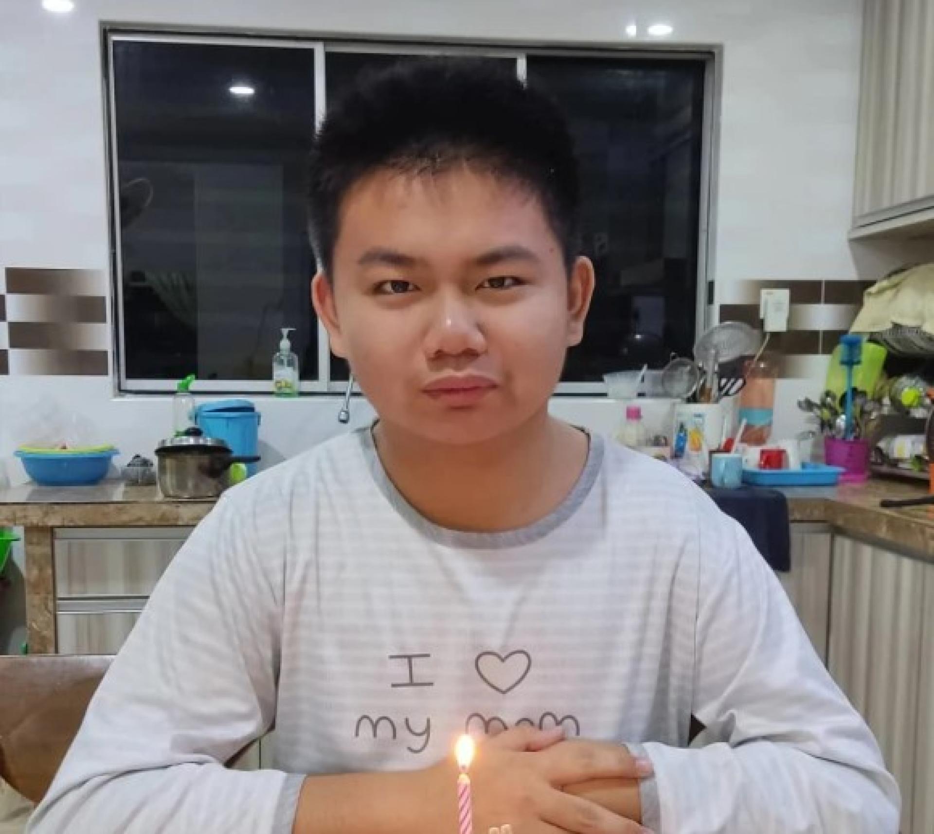 王麒翔自本月12日与父亲联系后便音讯全无。