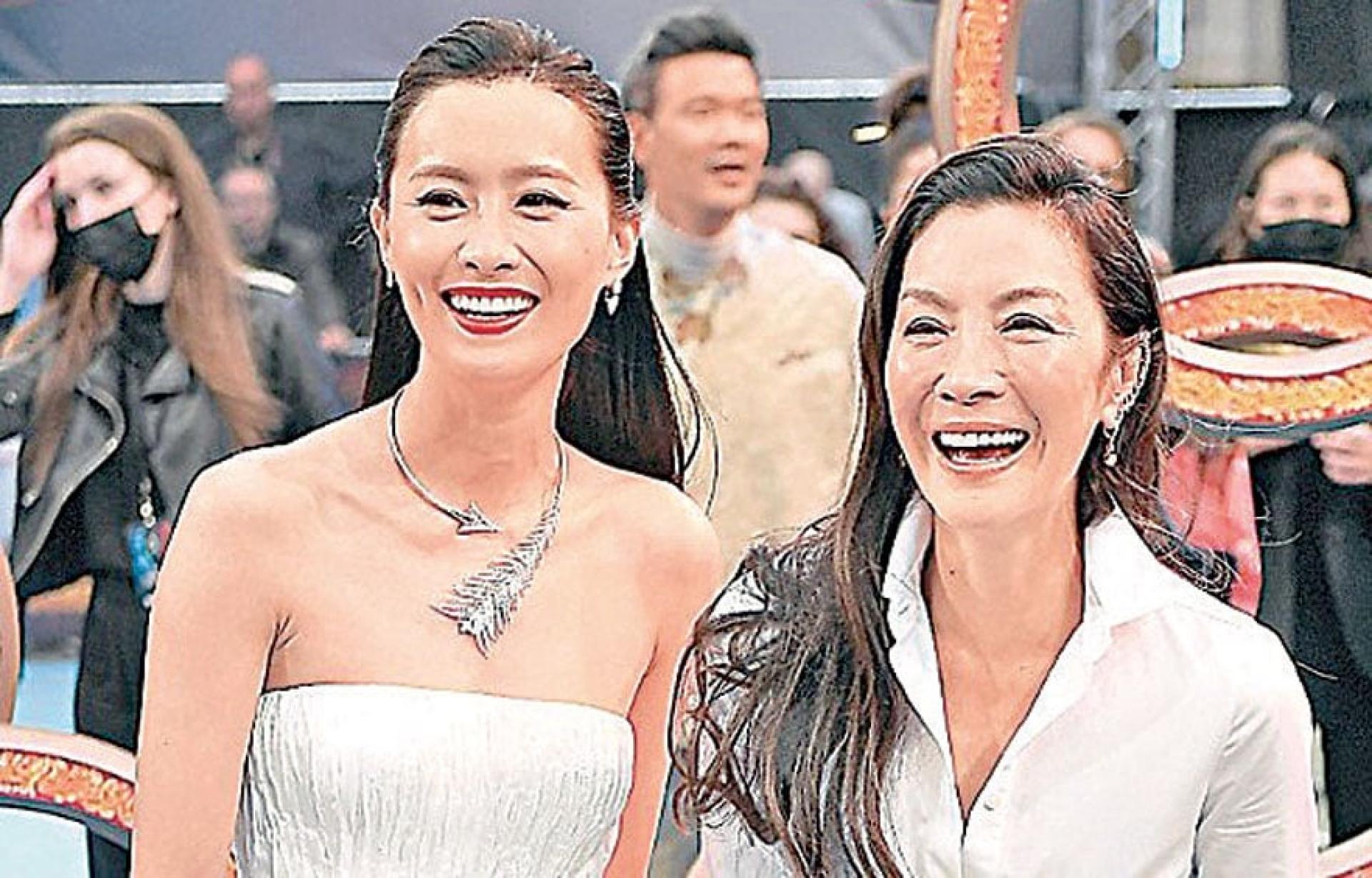 法拉与杨紫琼（右）各具气质。