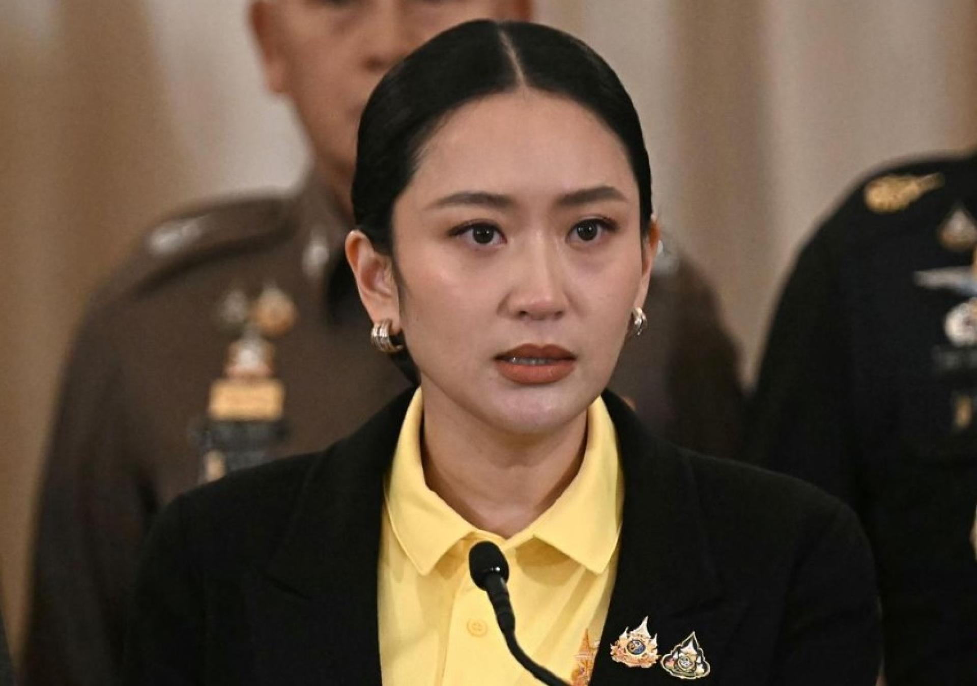 6月19日，泰国首相佩通坦召开记者会，对她和洪森的对话内容，向全国人民道歉。