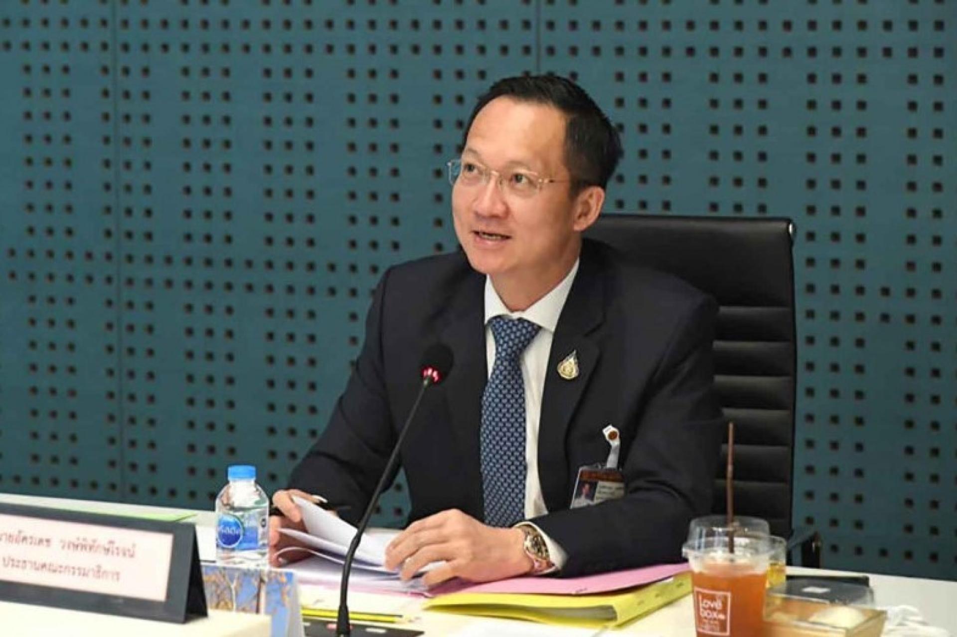 统一泰国民族党发言人阿卡拉戴·翁皮塔克罗。