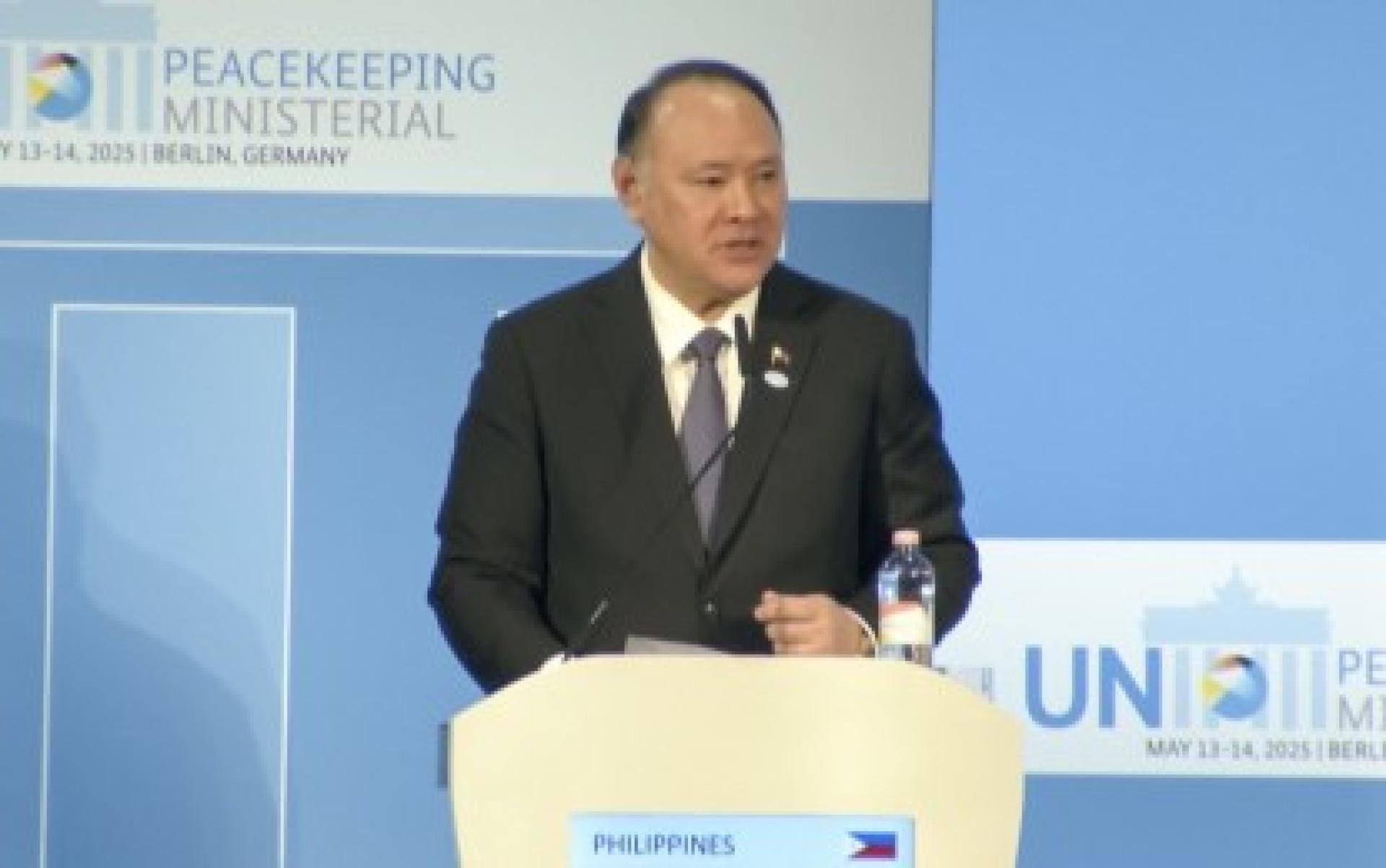 菲律宾国防部长吉尔伯托特奥多罗。