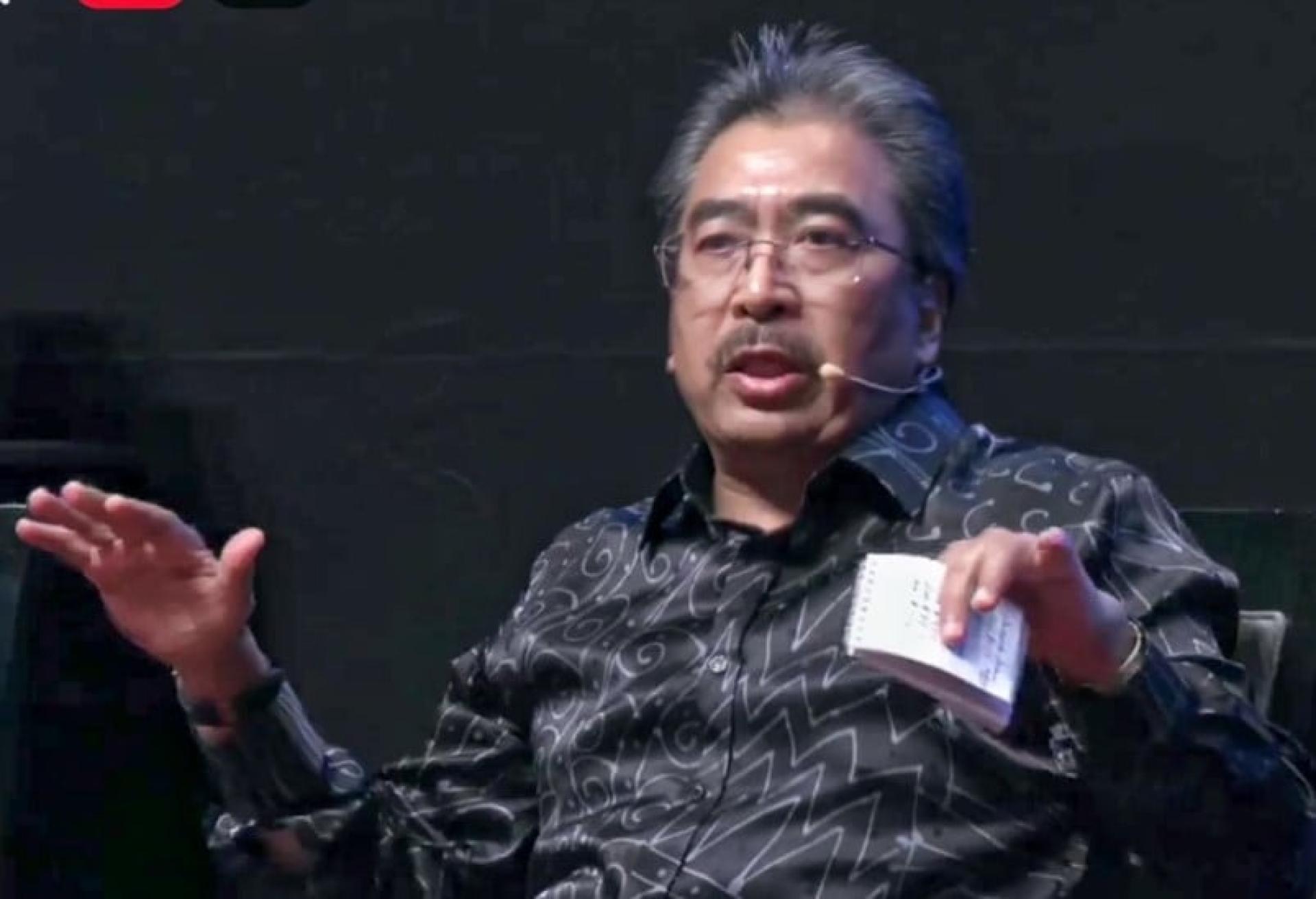 种植及原产业部长拿督斯里佐哈里阿都干尼将履行天然资源及环境永续部长职务。