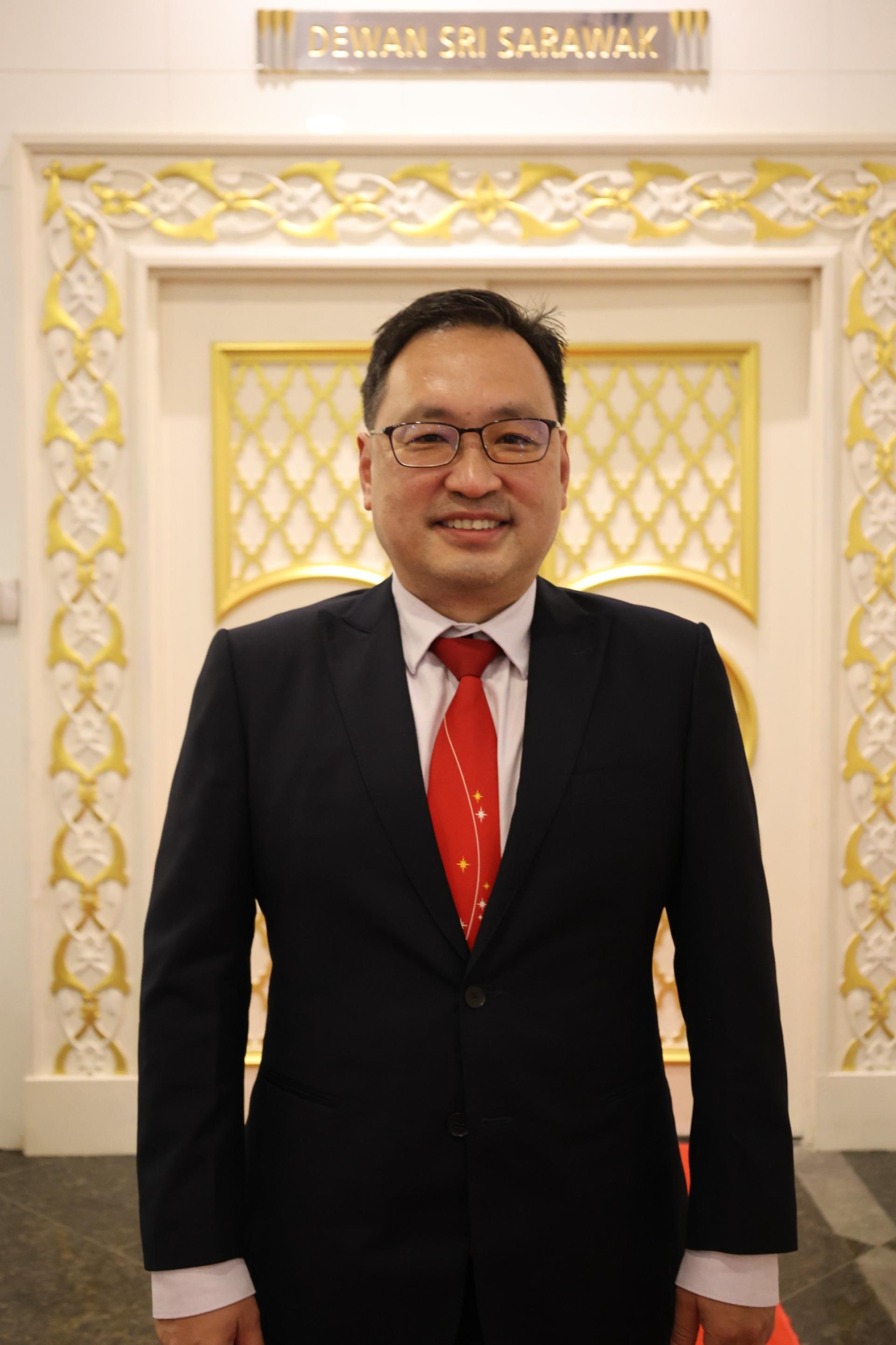 张健仁。