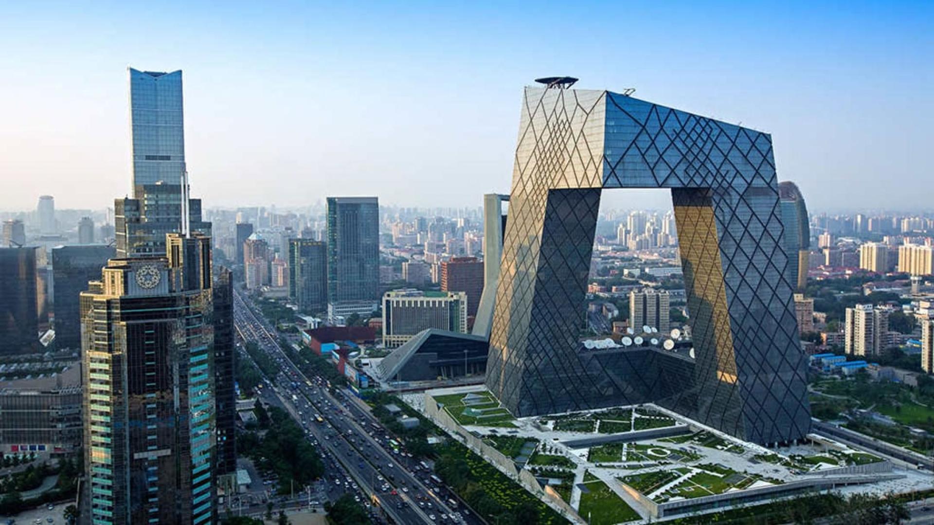 北京市政府14日发通告，16日起将该市9个区设为净空限制区，为期逾个半月。