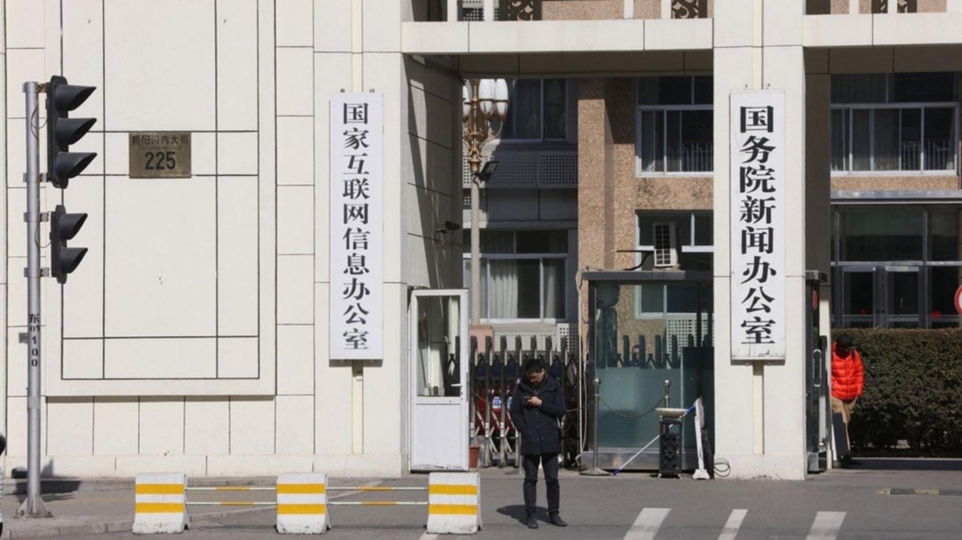 中国网信办29日宣布，全国启动为期两个月的整治自媒体发布不实信息行动。